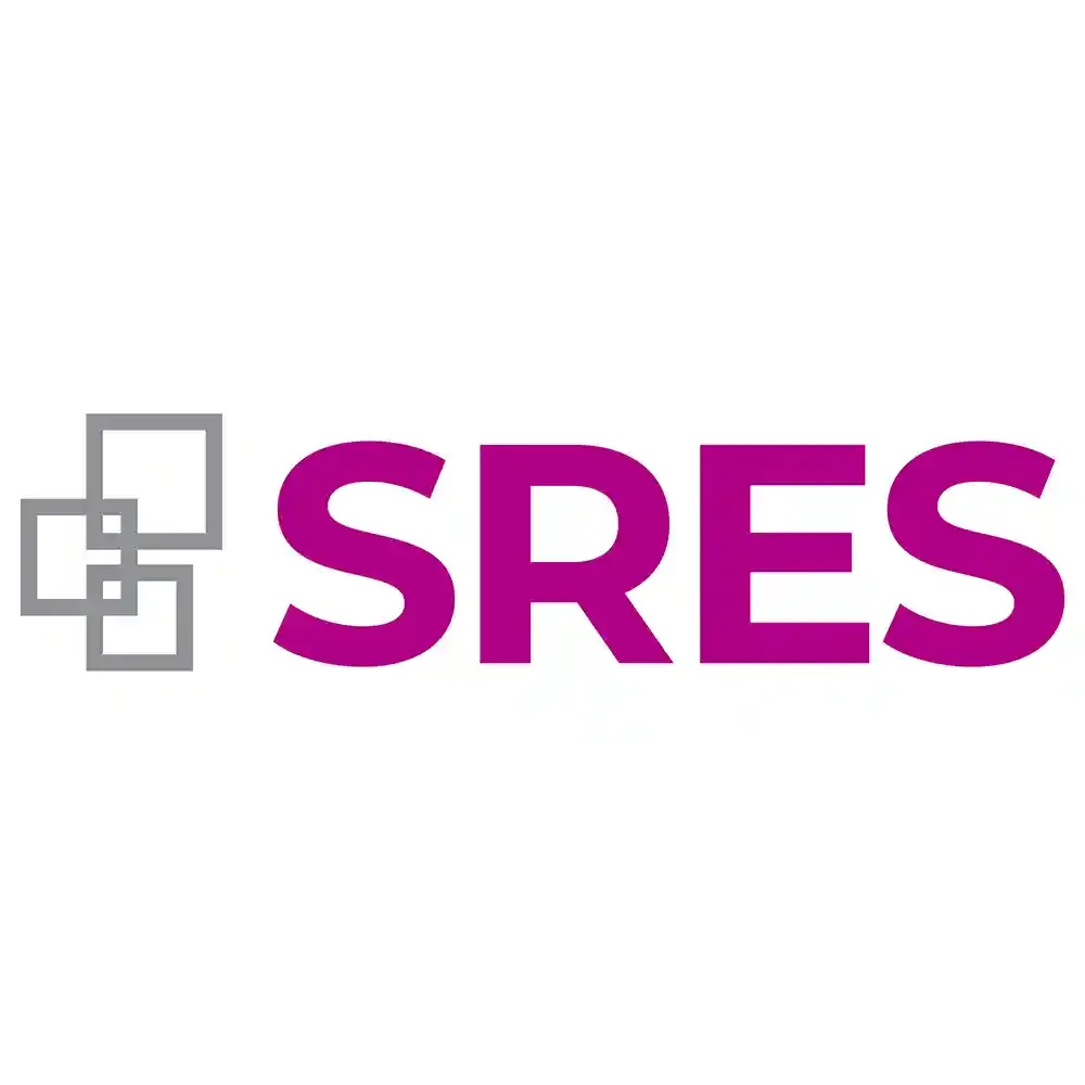senior-real-estate-specialist.webp