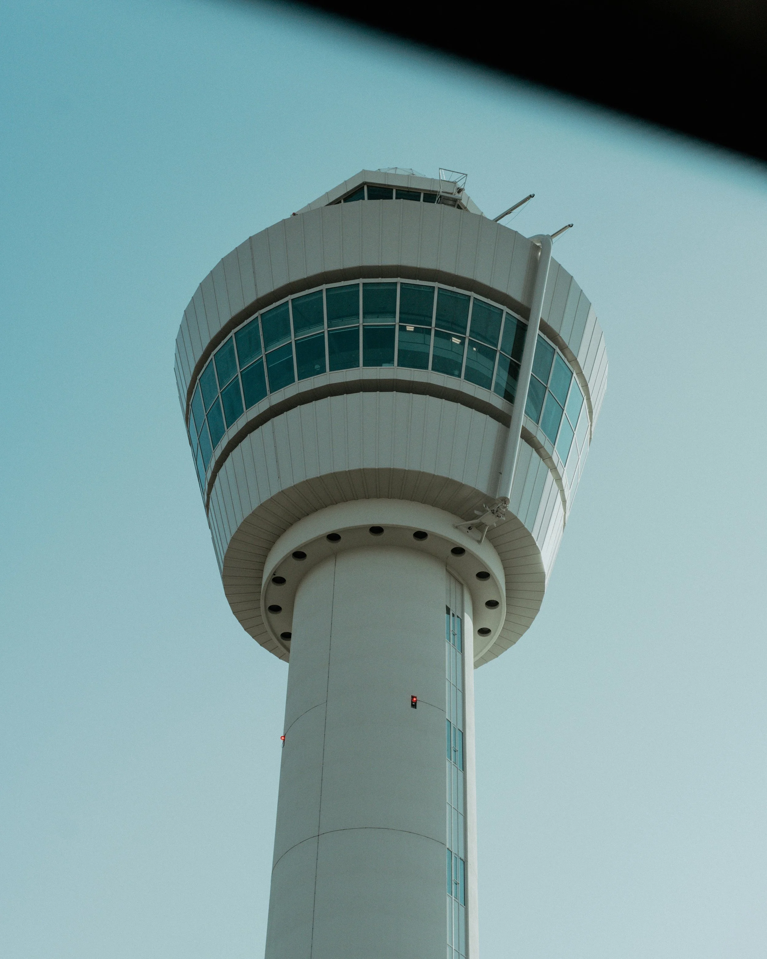 European Charter Market: Slot Scarcity and OEM Backlogs Meet a Euro-Denominated Liquidity Bid
