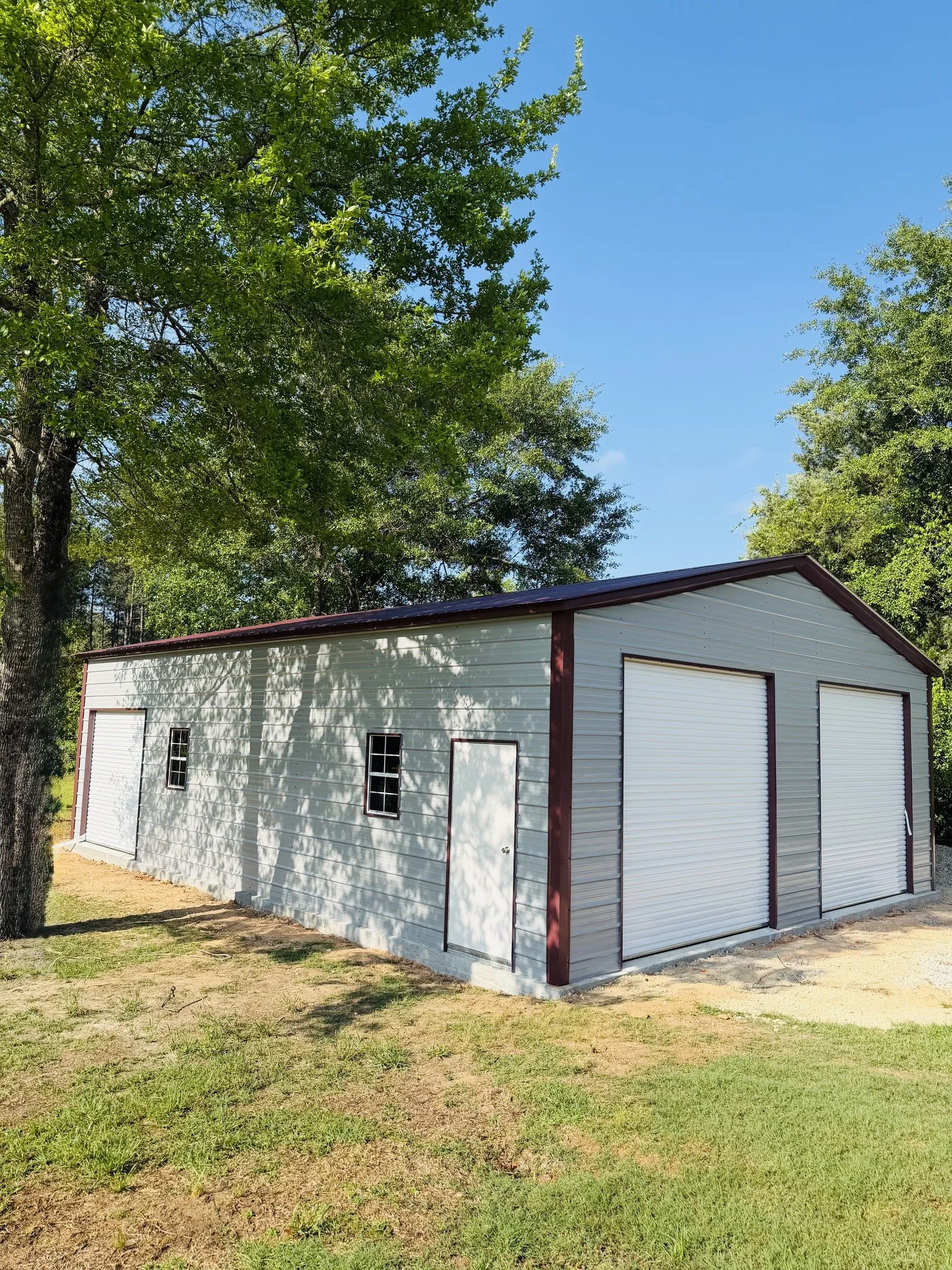 30x40x11 Metal Garage Building