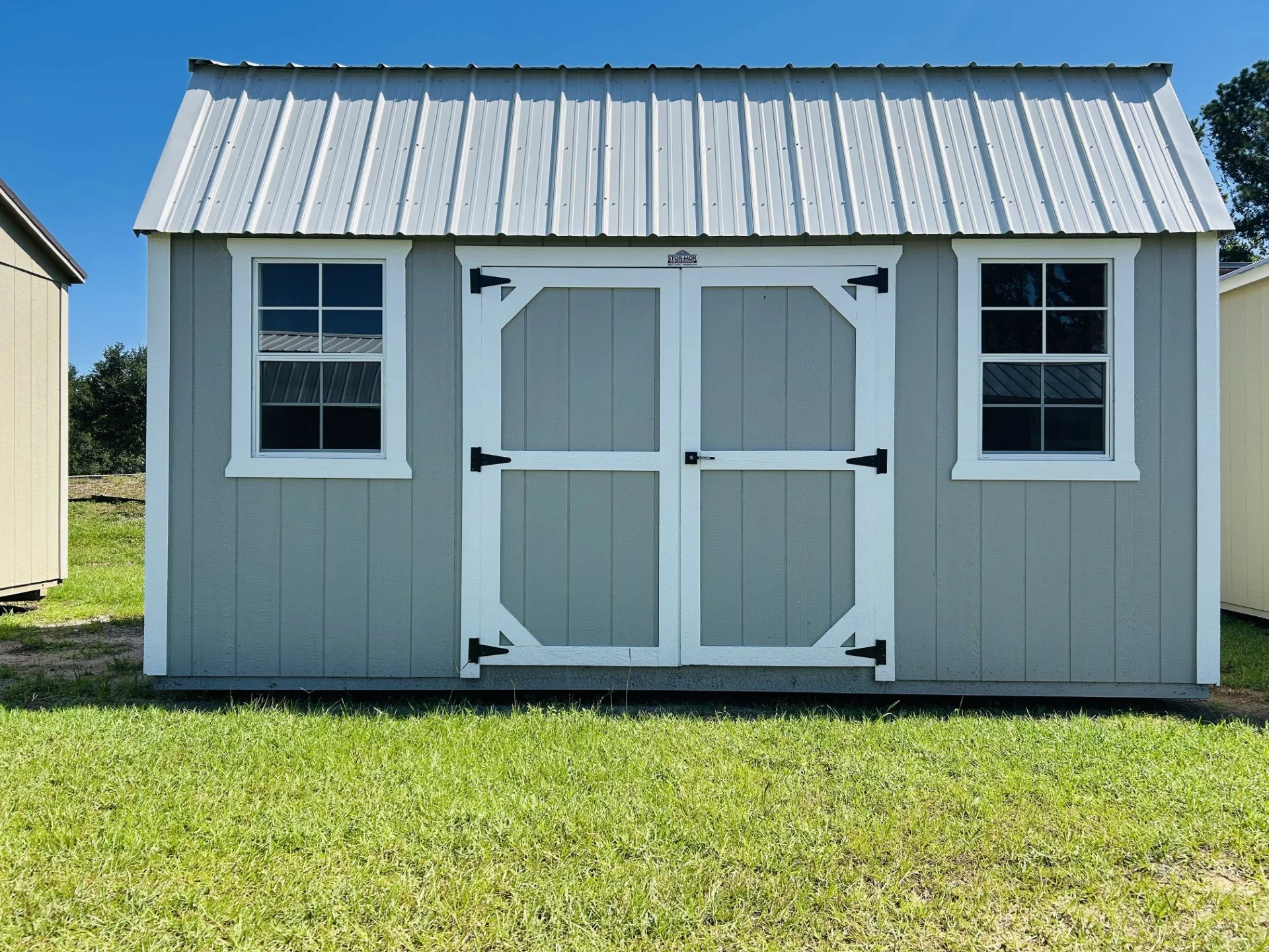 10x16 Side Lofted Barn