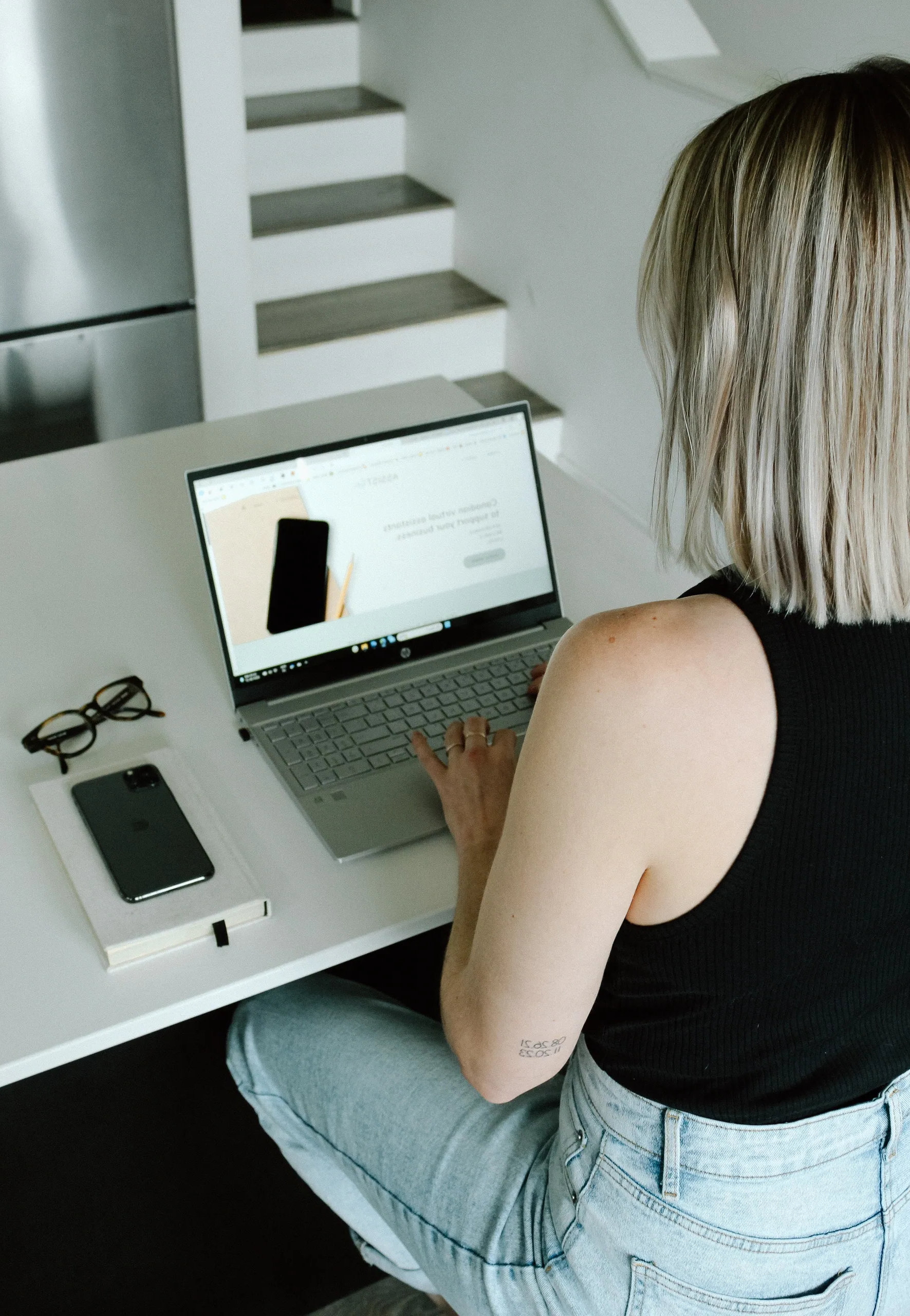 Technical virtual assistant support for automations, web design, and platform integrations at Assist-her
