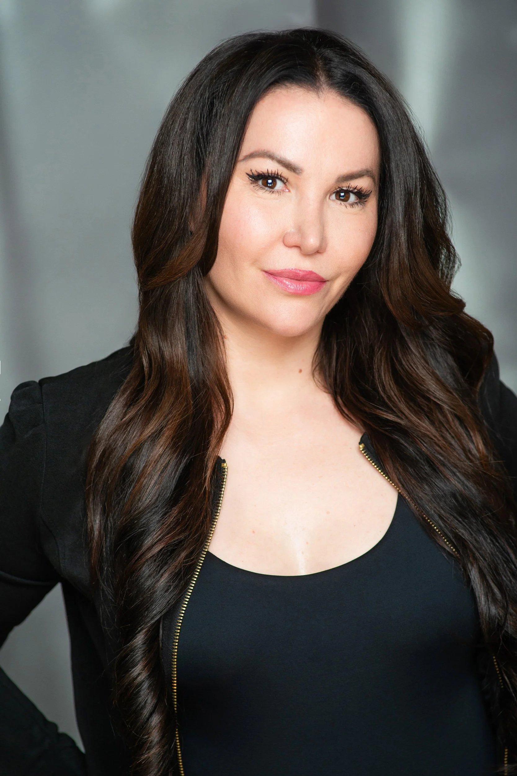 Chrissy Newton, executive virtual assistant in Ontario specializing in public relations, outreach, and business development at Assist-her