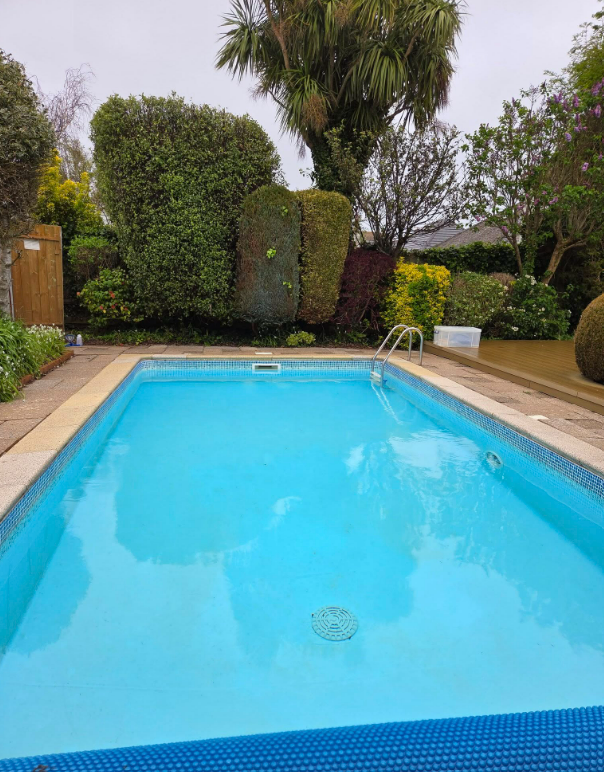 Clean swimming pool by Torbay Pool and Spa Care