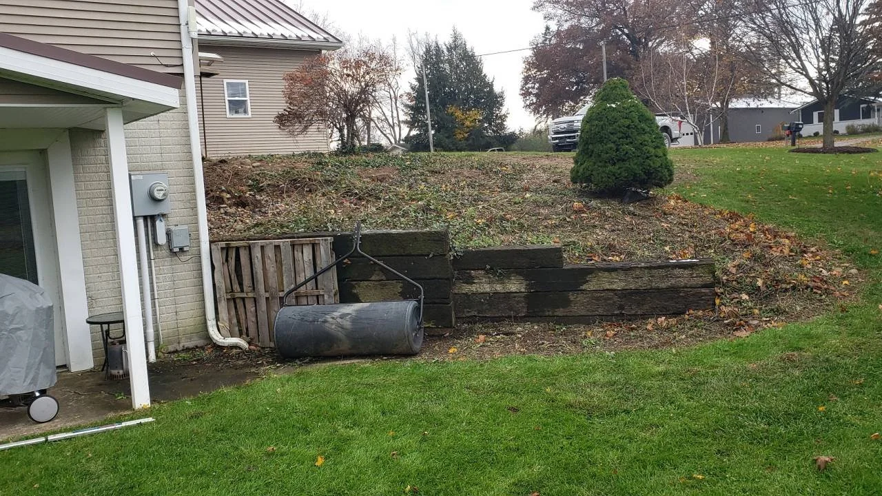 Before large format retaining wall construction