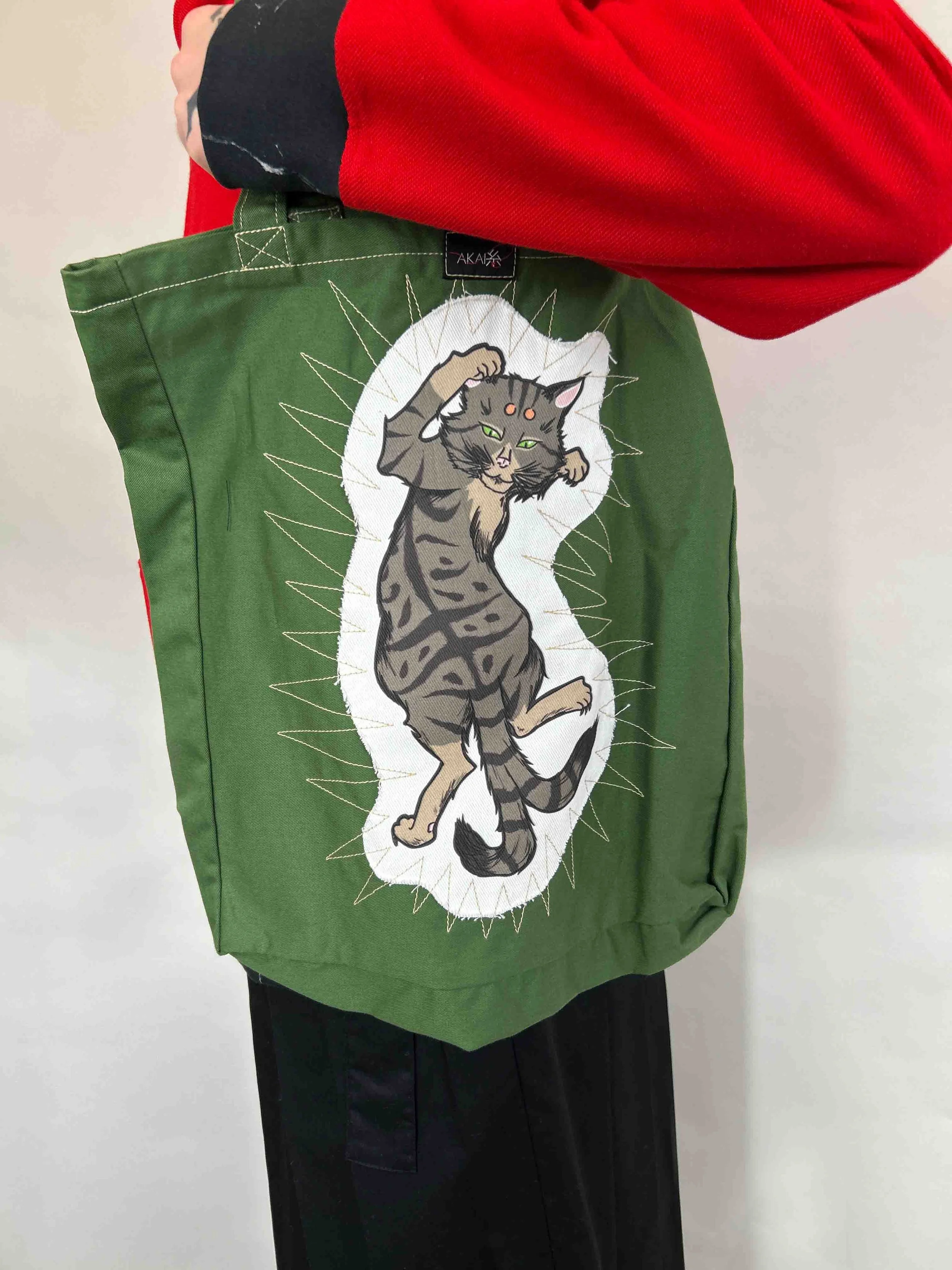 NEKOMATA TOTEBAG