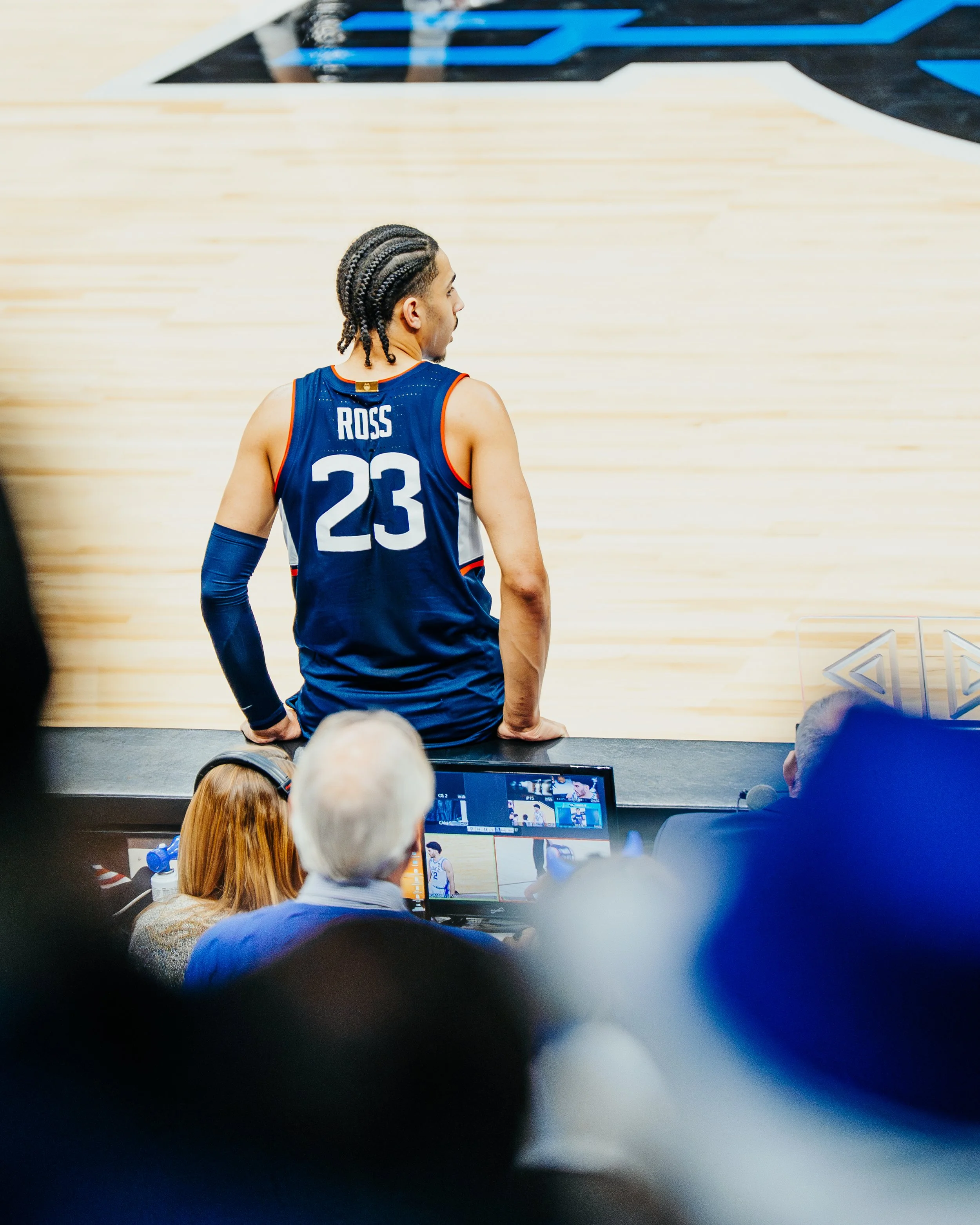 ELITE 8 - UCONN-140.jpg