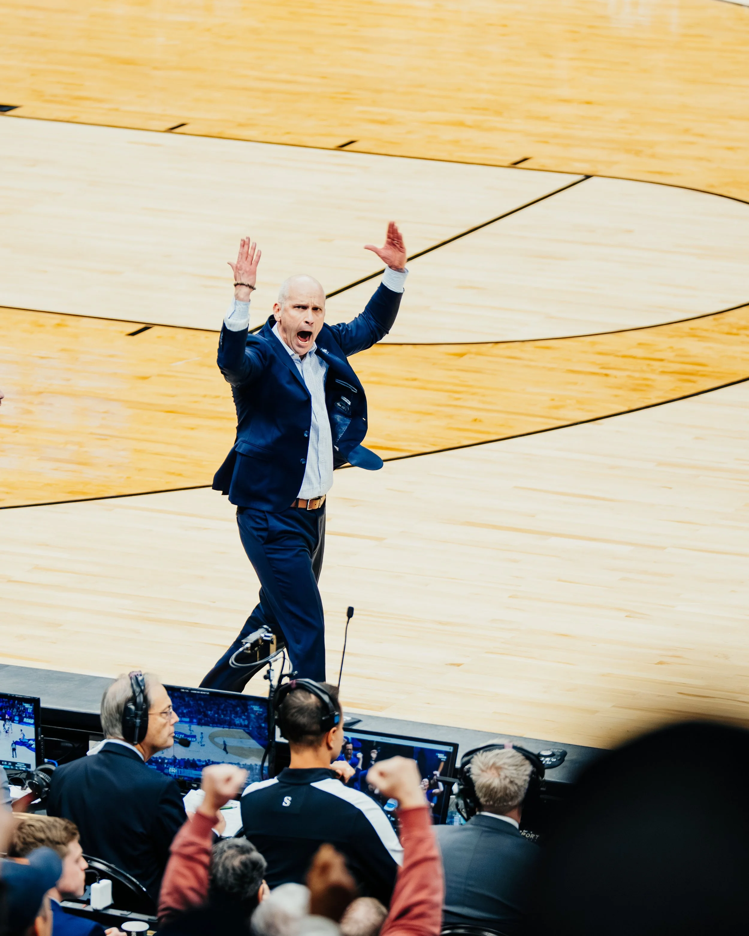 ELITE 8 - UCONN-157.jpg