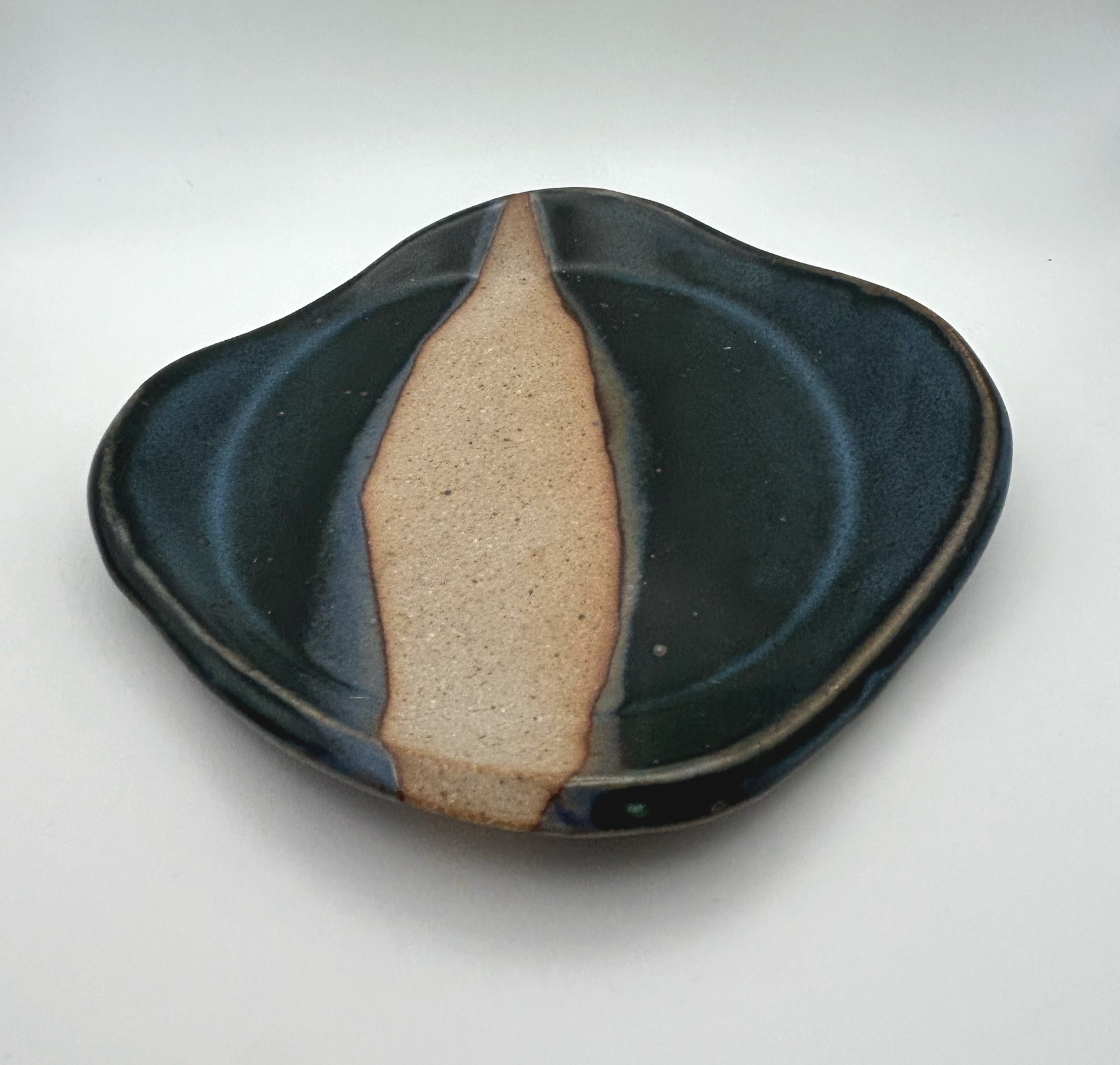 Catch all plate