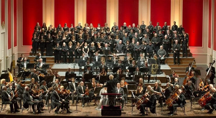 Ein deutsches Requiem” de J. Brahms bajo la dirección del Maestro Enrique Arturo Diemecke.
