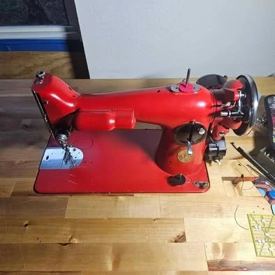 Red is Red
Singer 201 Before Decal Set 