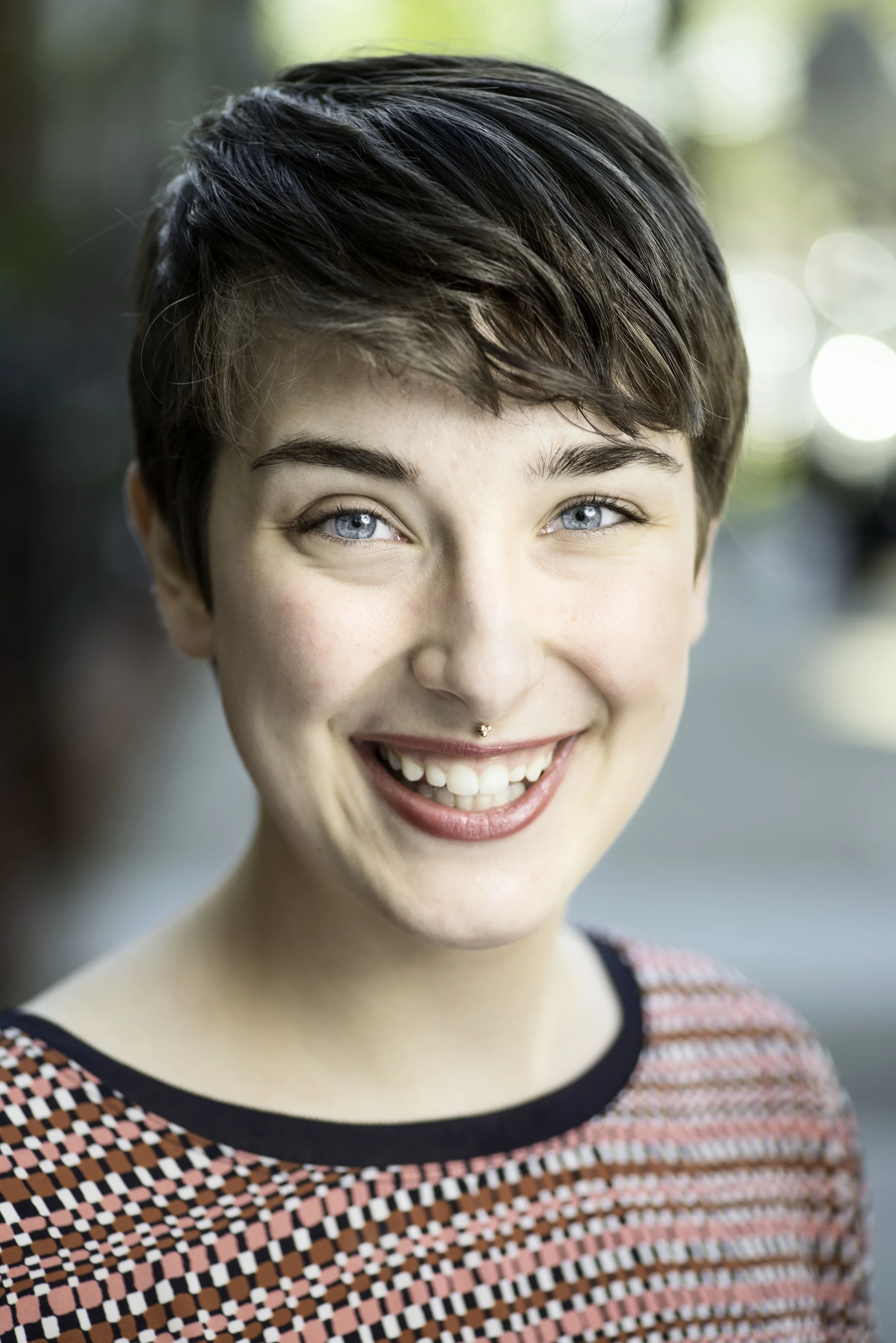 Anna's Headshot.jpg