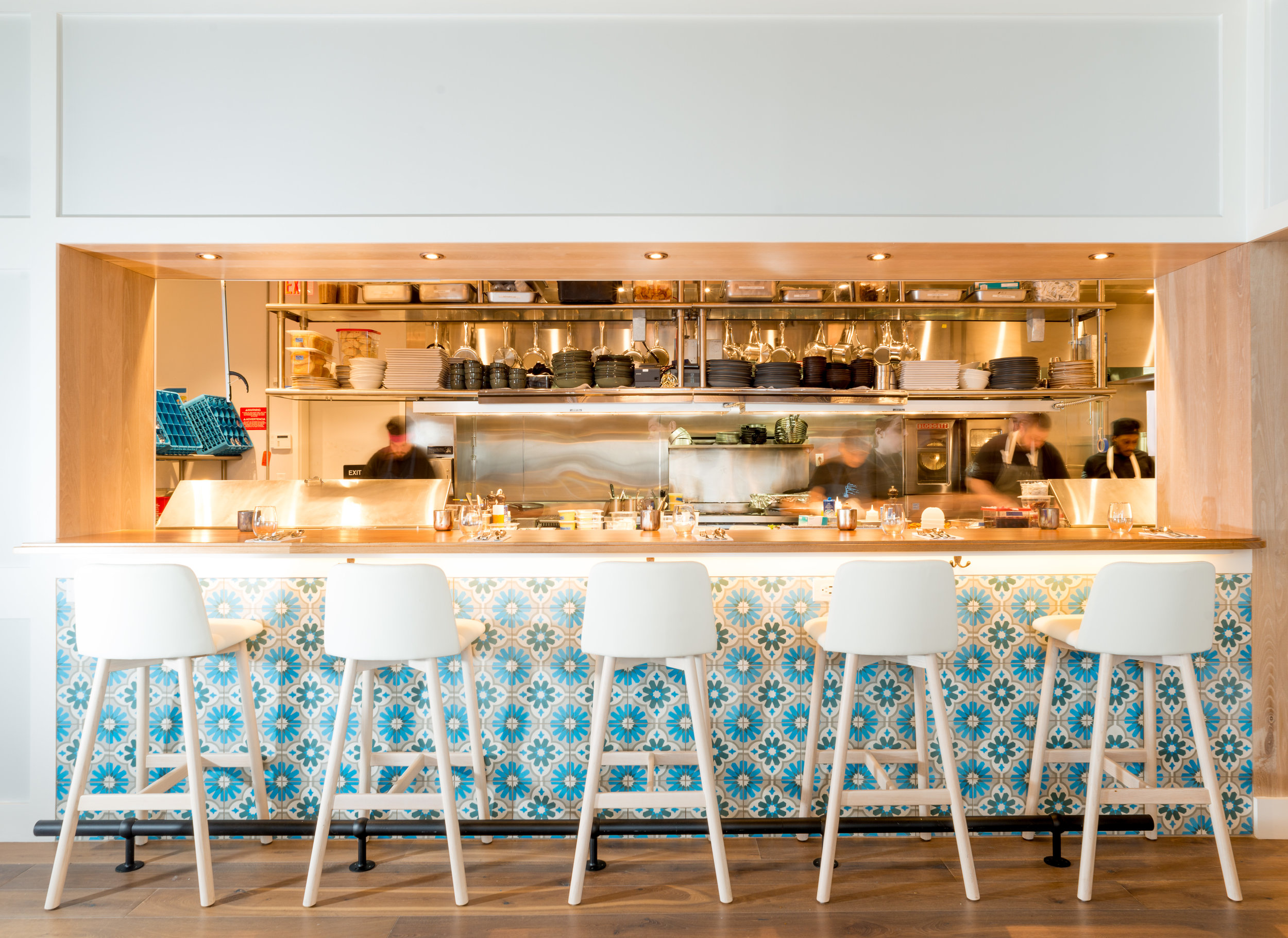 Dining Bar - Wide.jpg