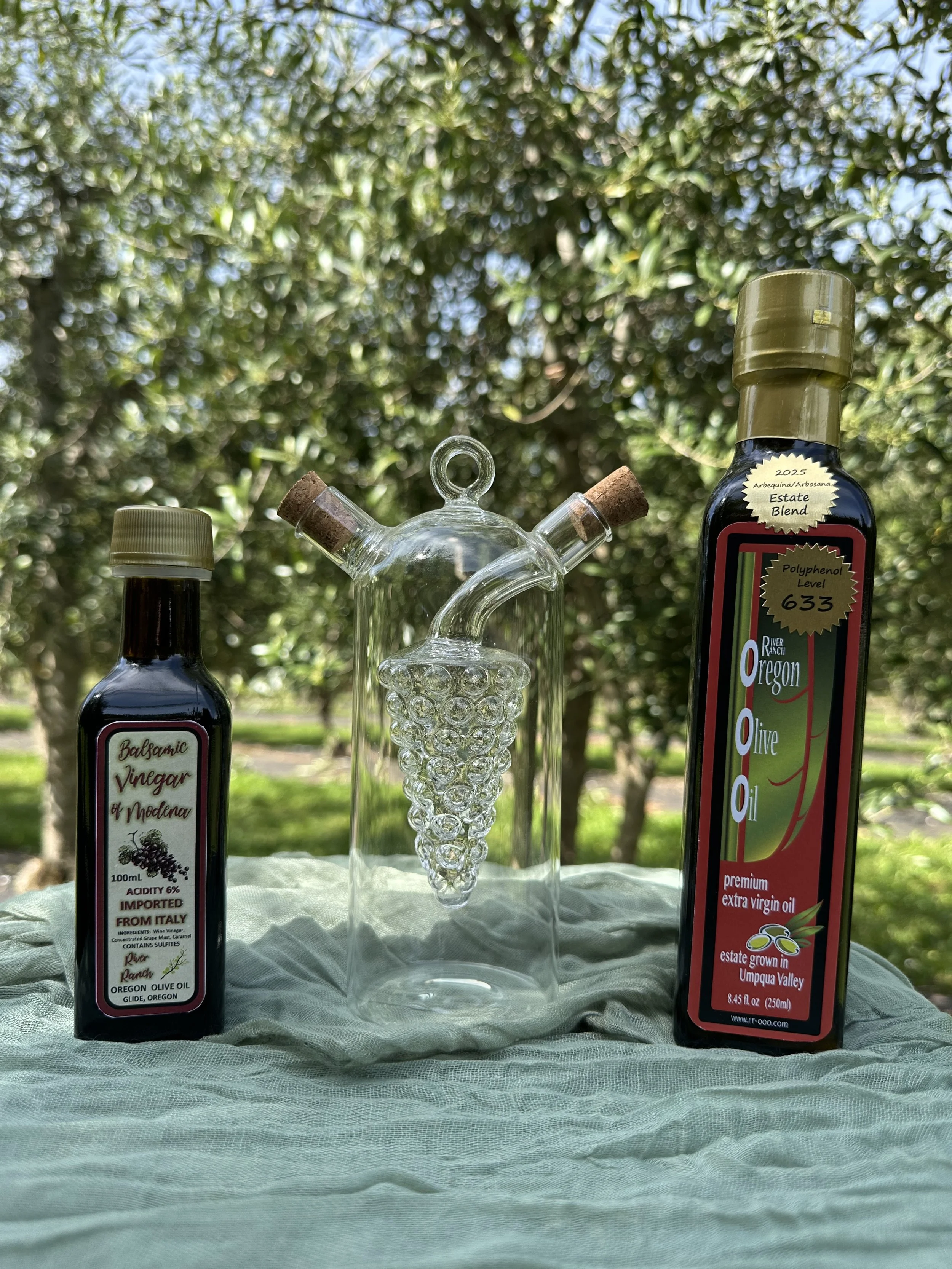 OO & V Cruet.jpeg