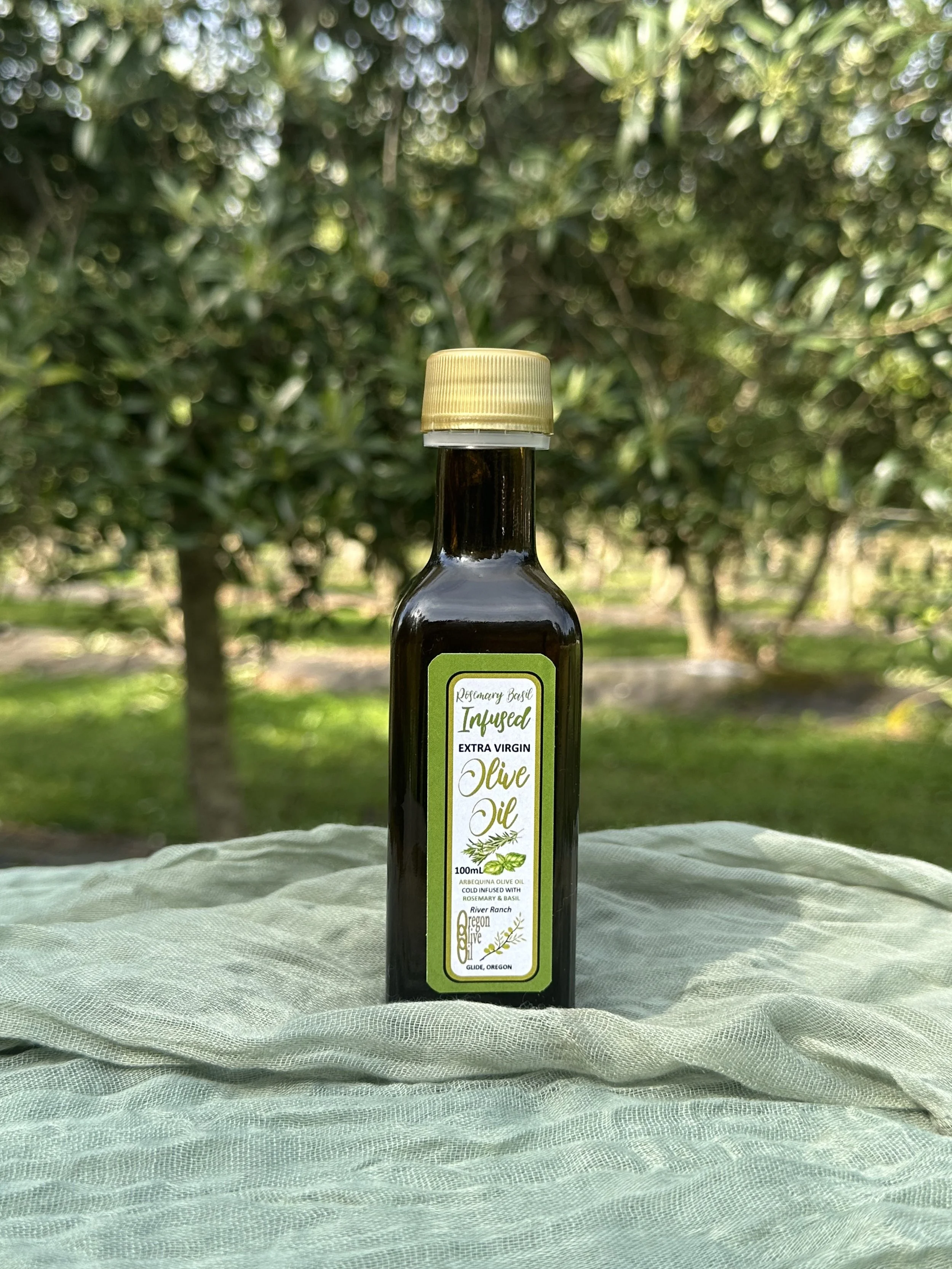 Rosemary Basil 100 mL.jpeg
