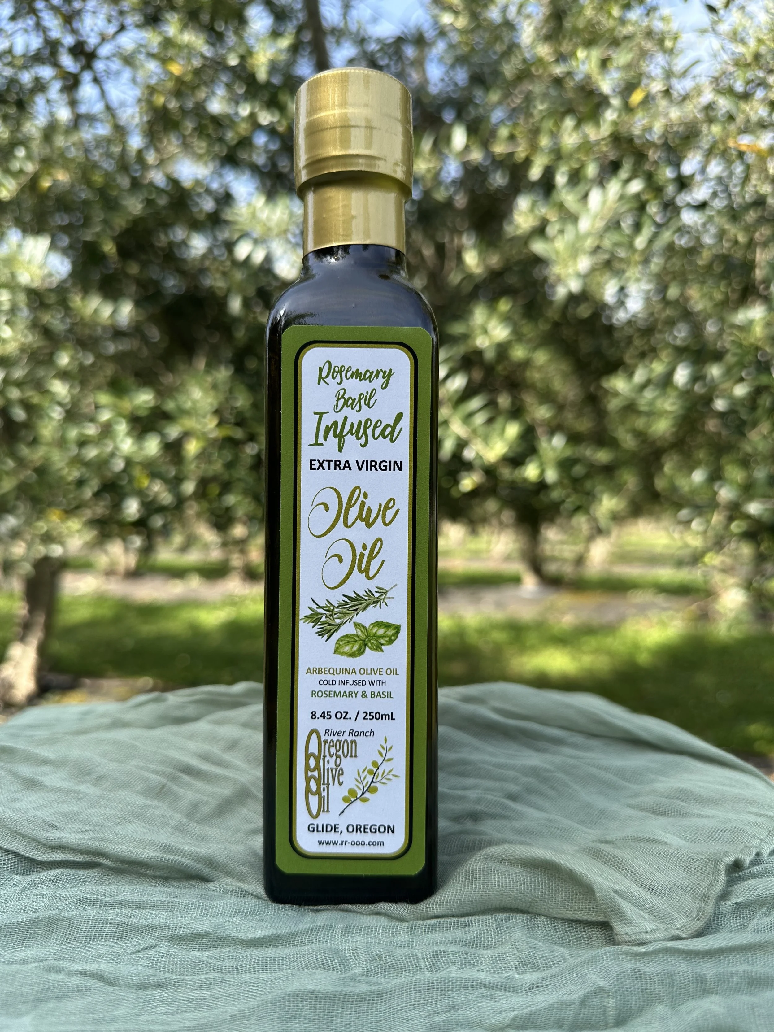 Rosemary Basil 250 mL.jpeg