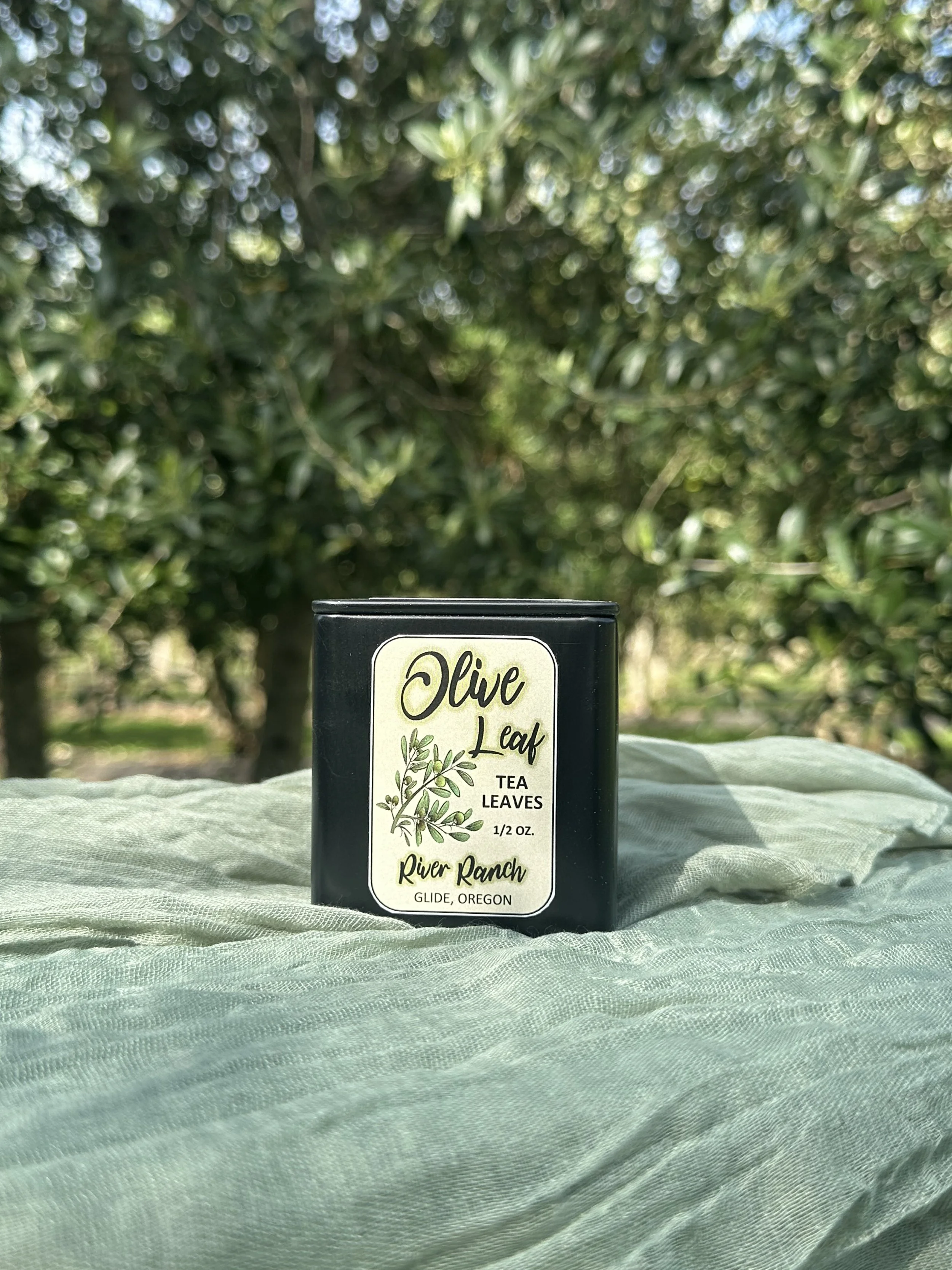 Tea Tin Front 1.jpeg