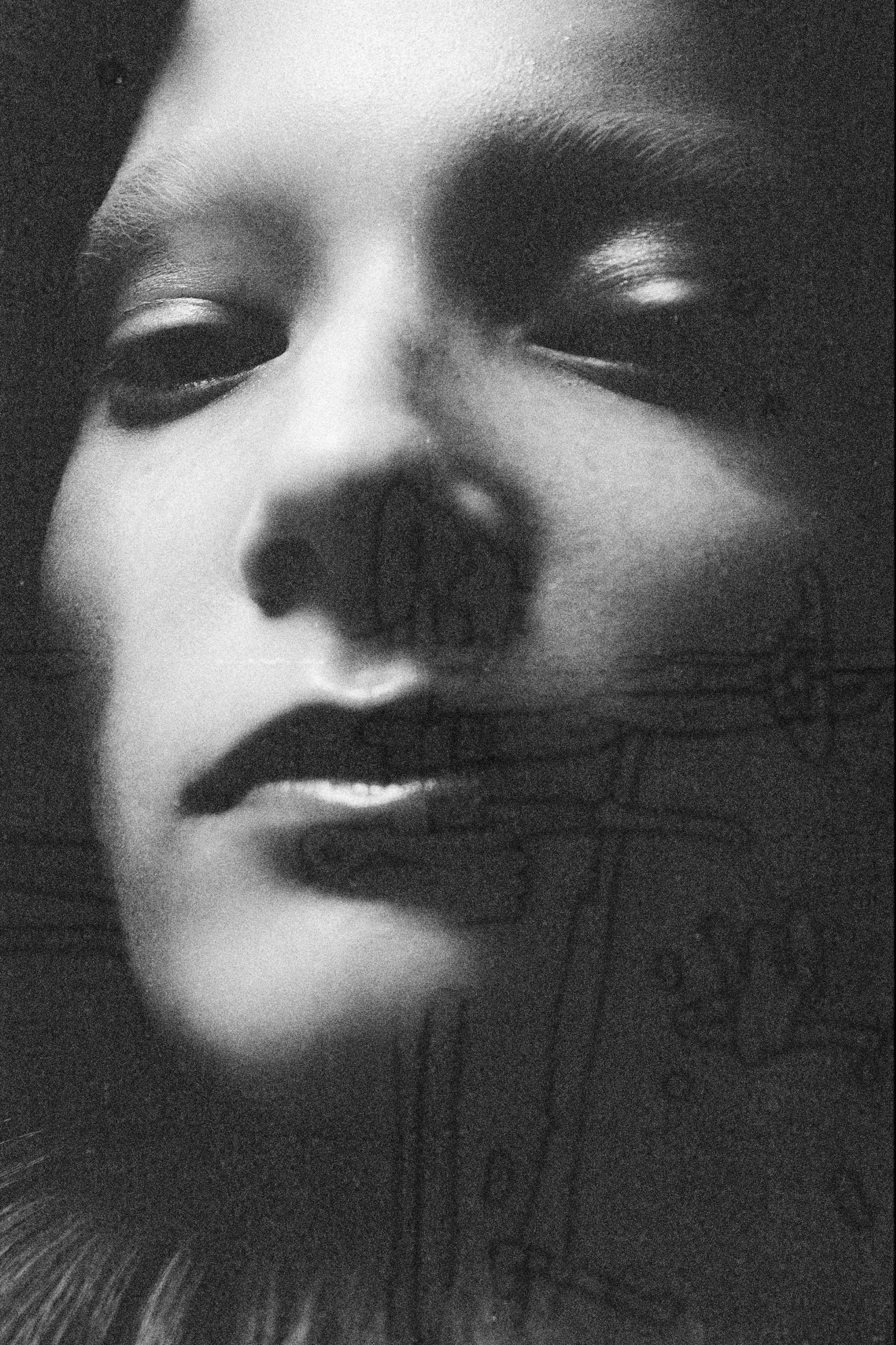Organic Lines Vogue UA