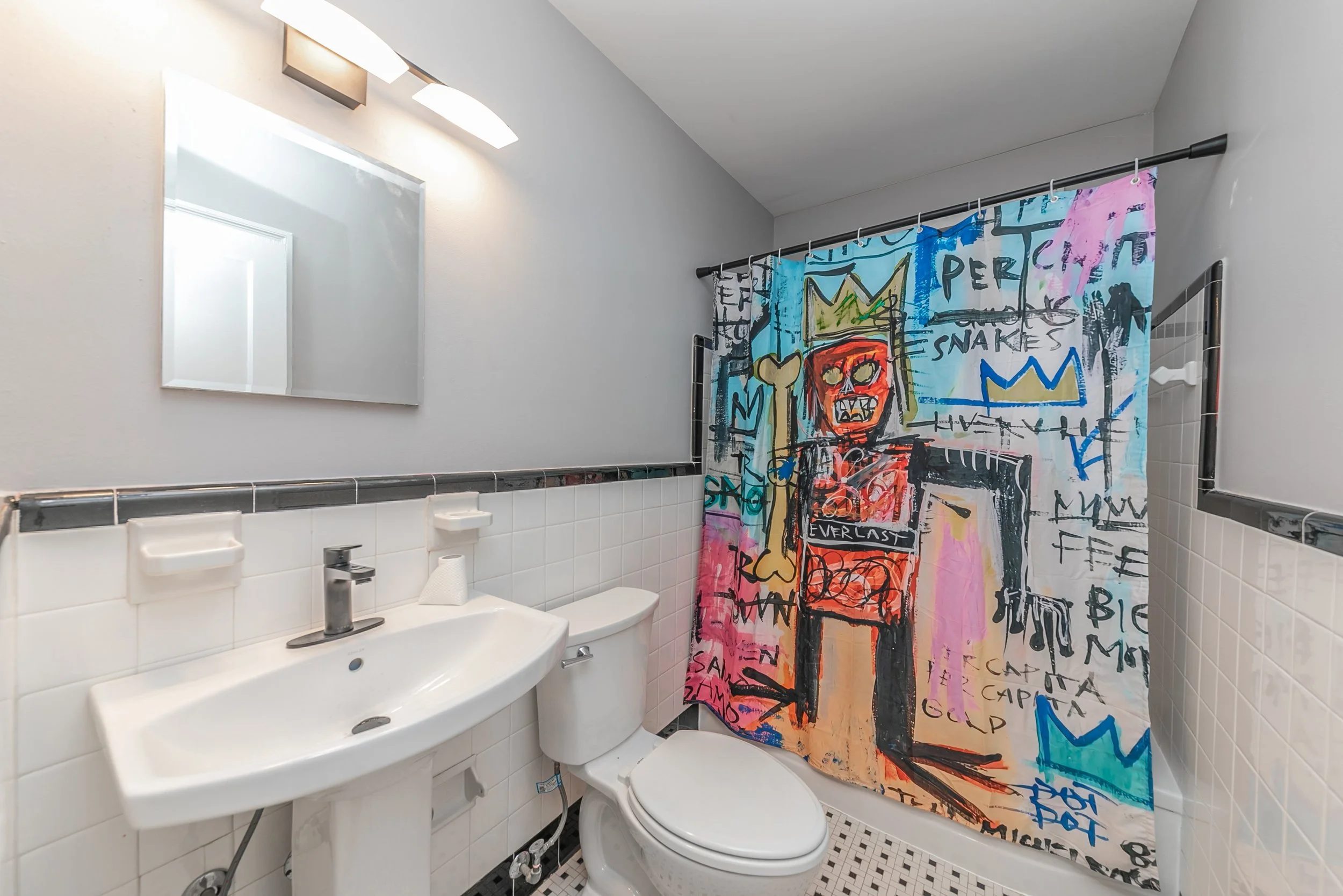 327 Howard St-37.jpg