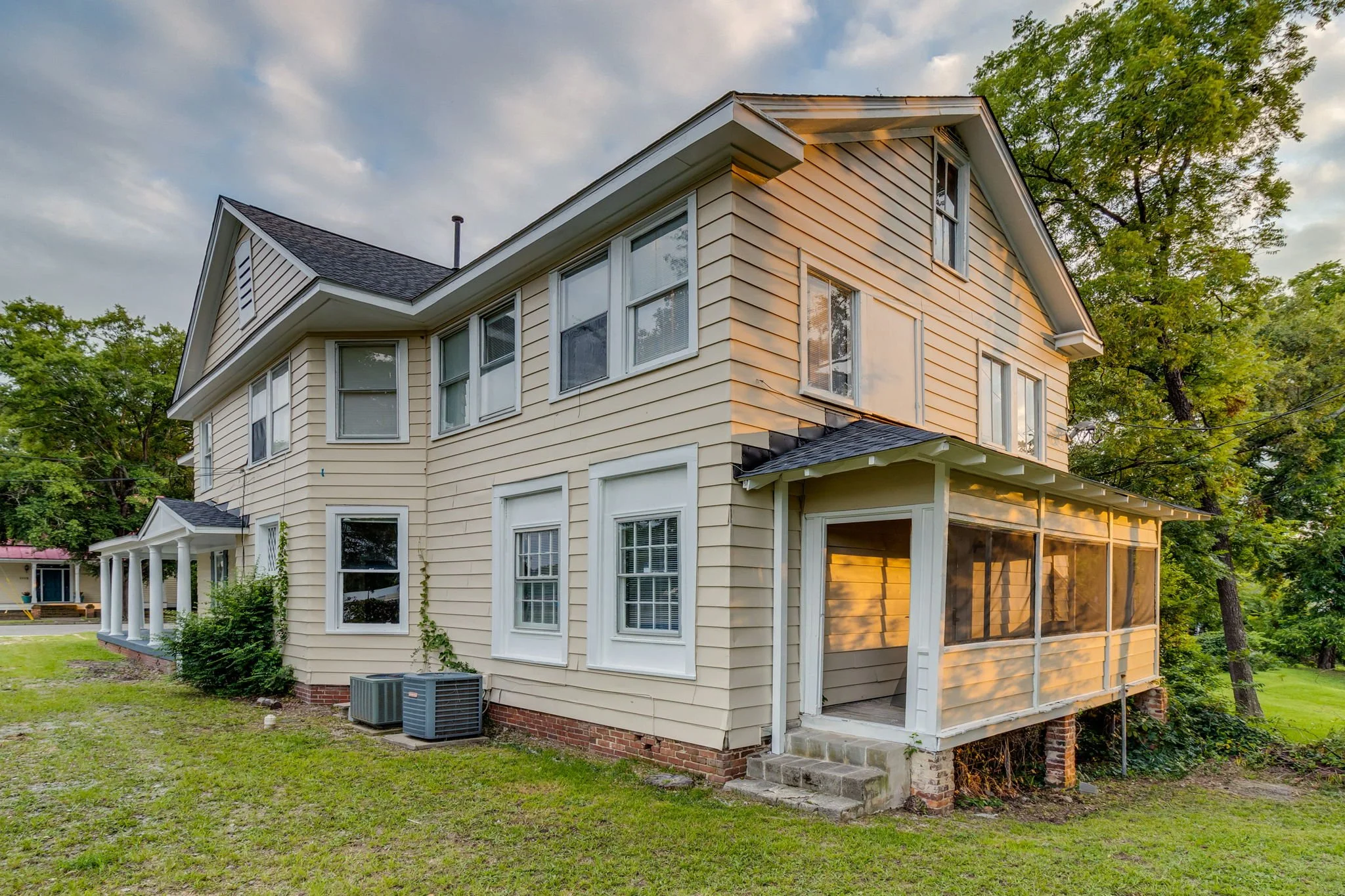 36-web-or-mls-2021 08 04 - 1109PriceAve-Columbia-36.jpg