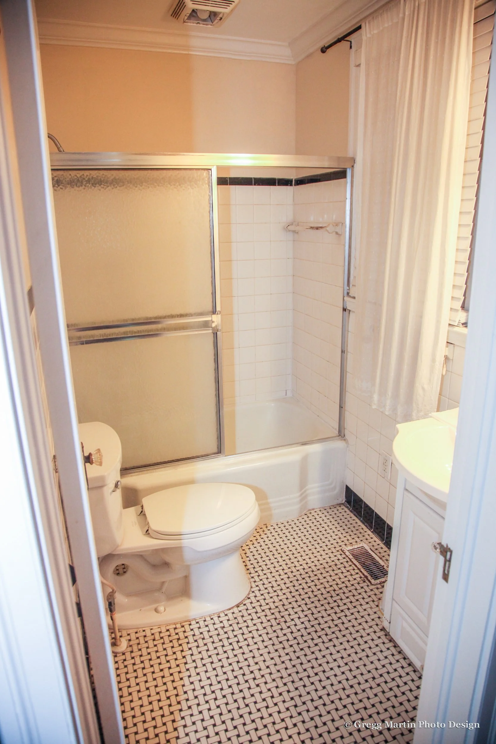 2214_Collage-Bathroom.jpg