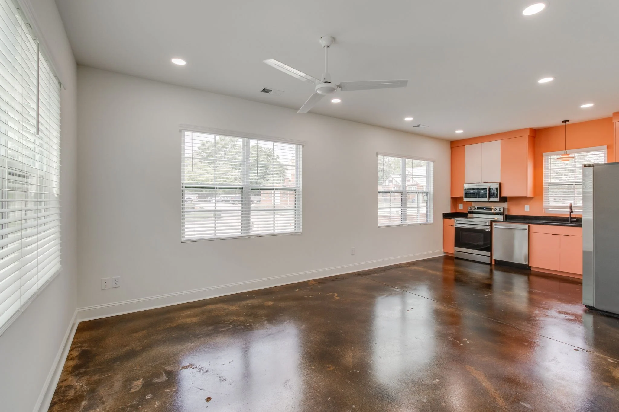 54-web-or-mls-2023 05 30 - 1410 Barnwell St-Columbia-54.jpg