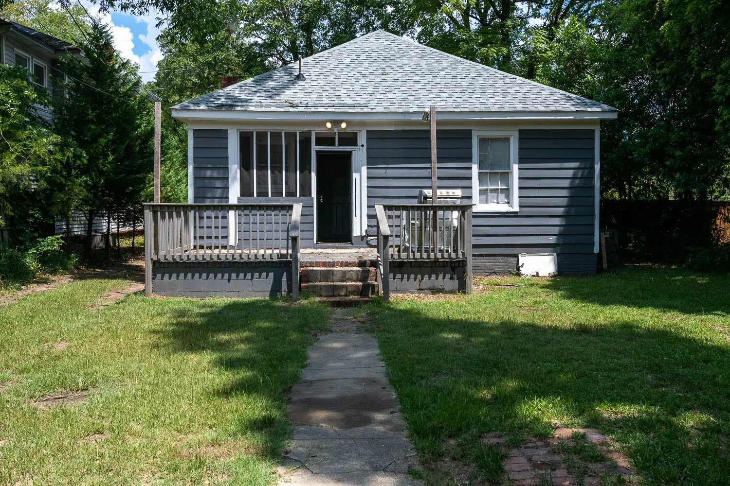 2412 Lee Back Porch 2.jpg