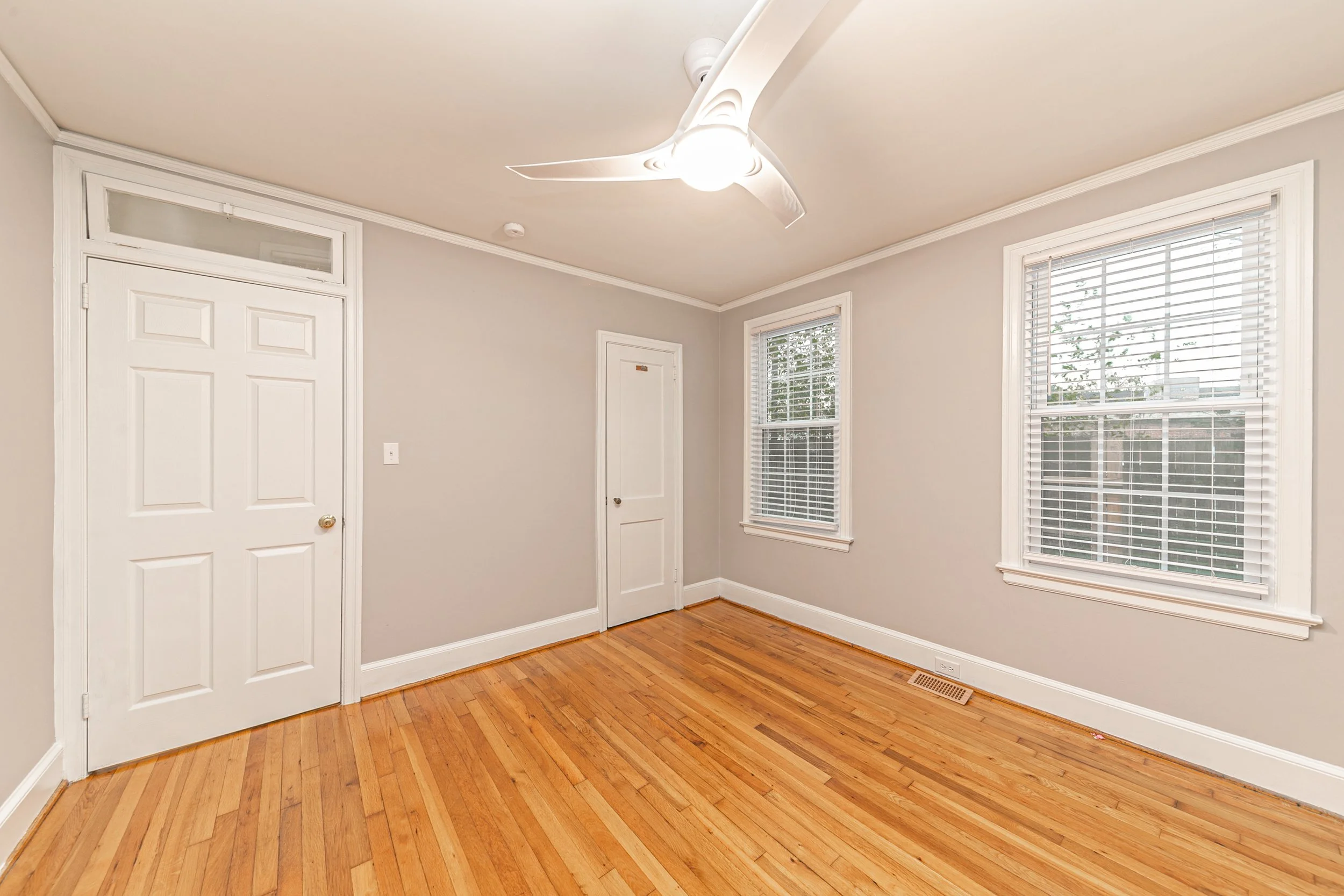 327 Howard St-16.jpg