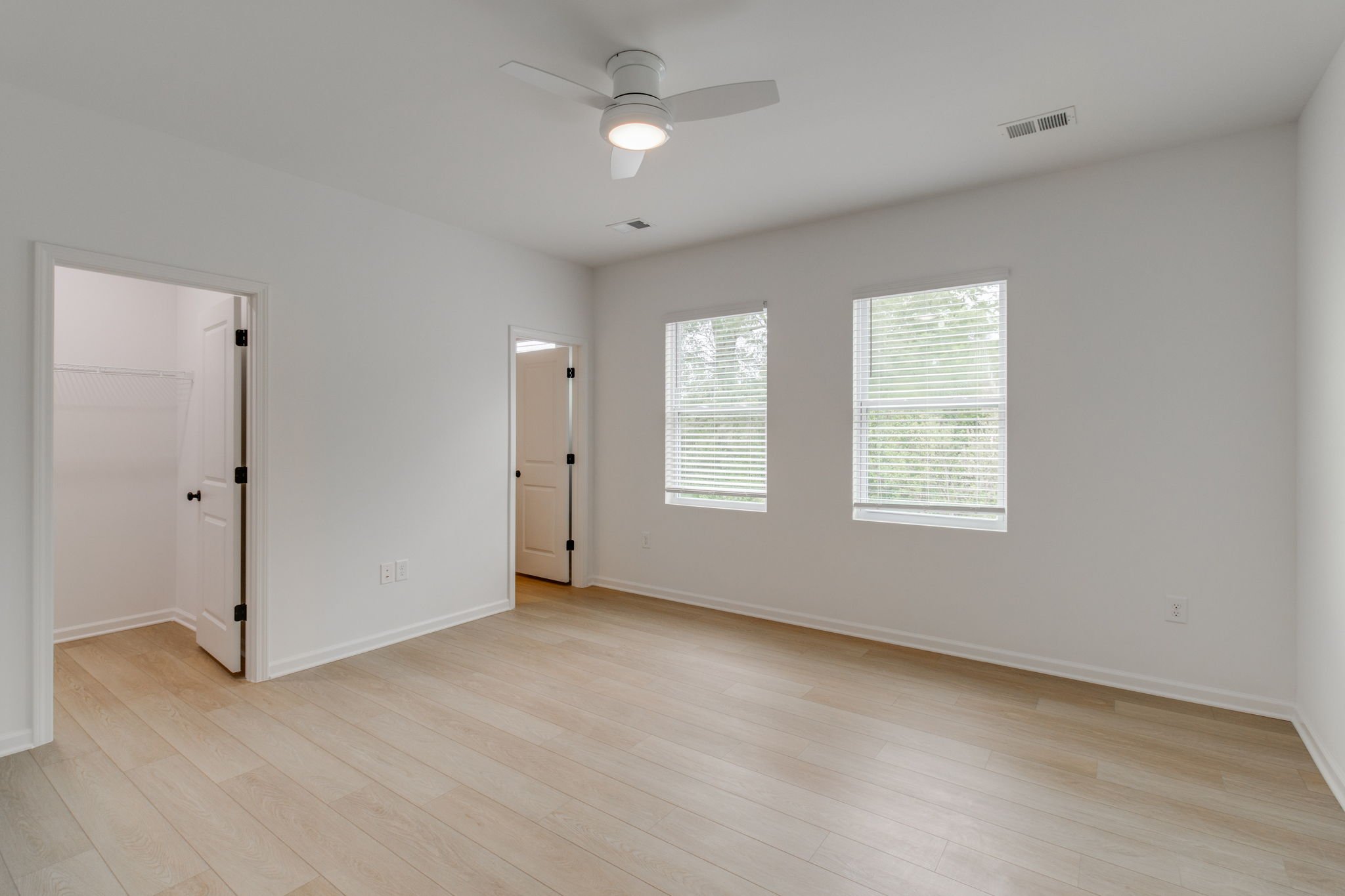 69-web-or-mls-Apartment D-12.jpg