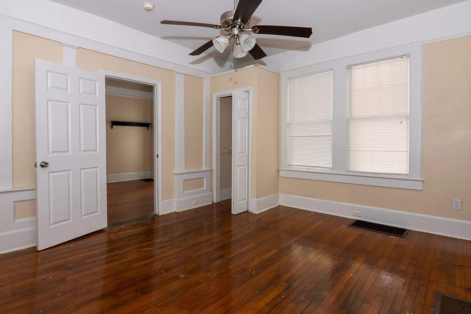 2317 lee bed 1_3.jpg