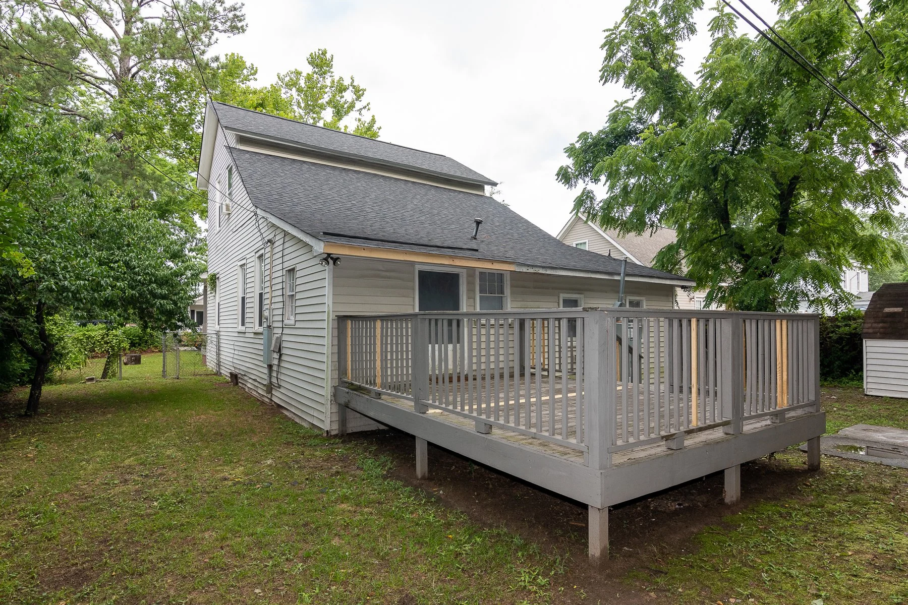 644 Kentucky back exterior 3.jpg