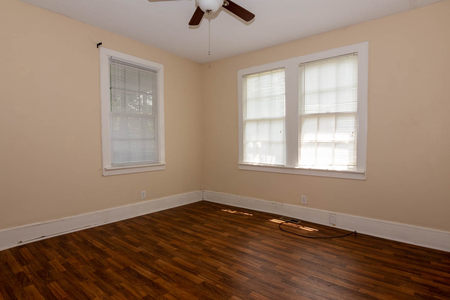 2412 Lee Bed 2_1.jpg