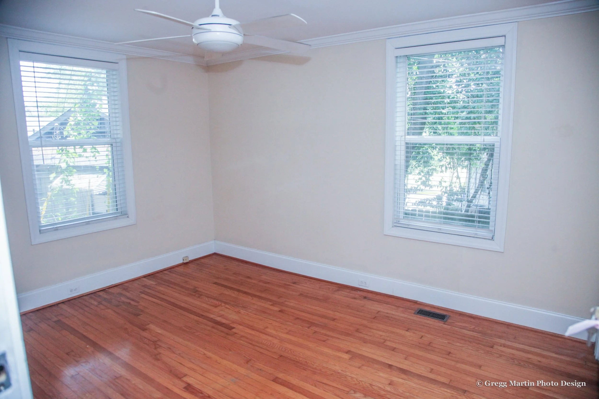 2214_College-Bedroom 2_1.jpg