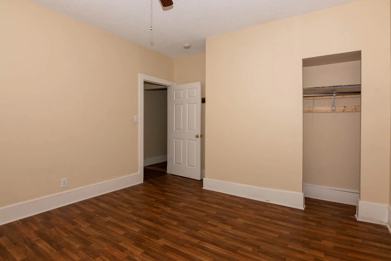 2412 Lee Bed 2_2.jpg