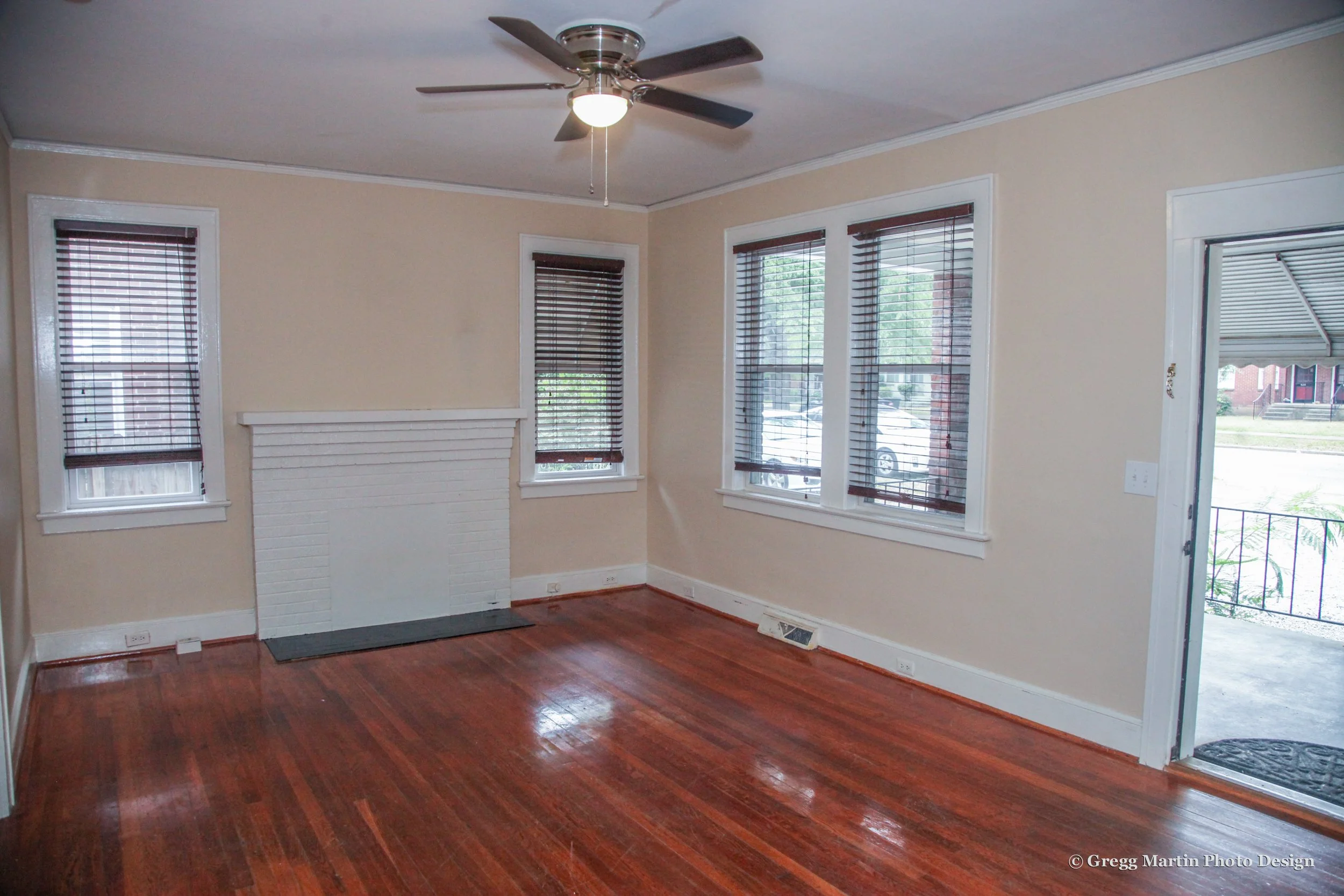 318_S.Harden living room 2.jpg