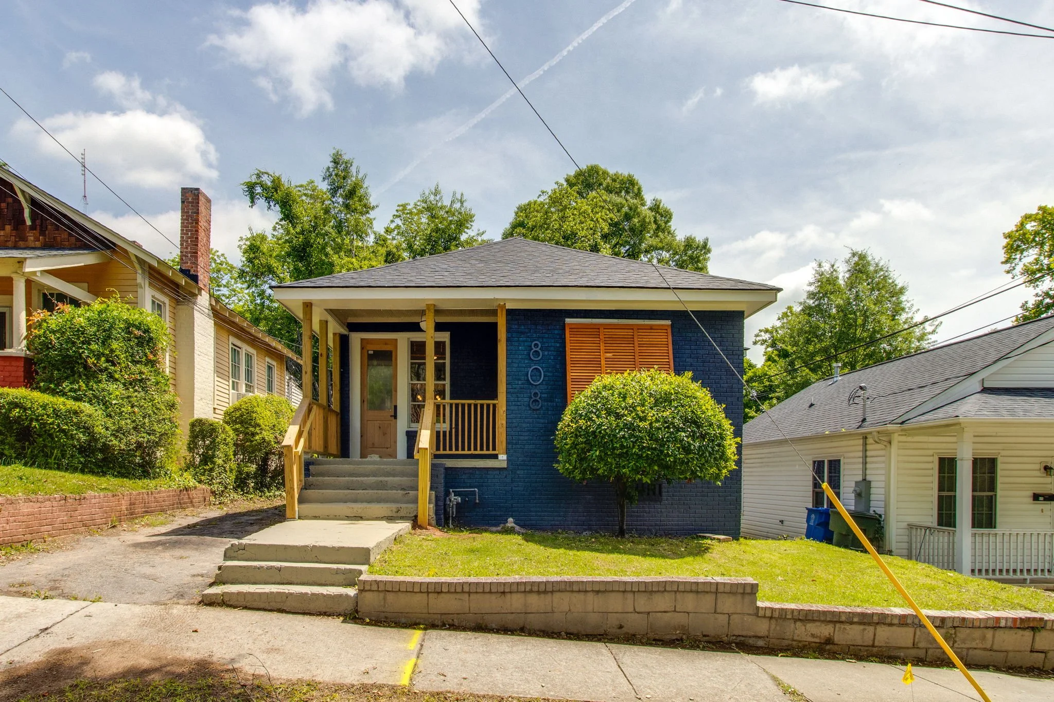 1-web-or-mls-2025 05 09 - 808OakSt - Columbia-1.jpg
