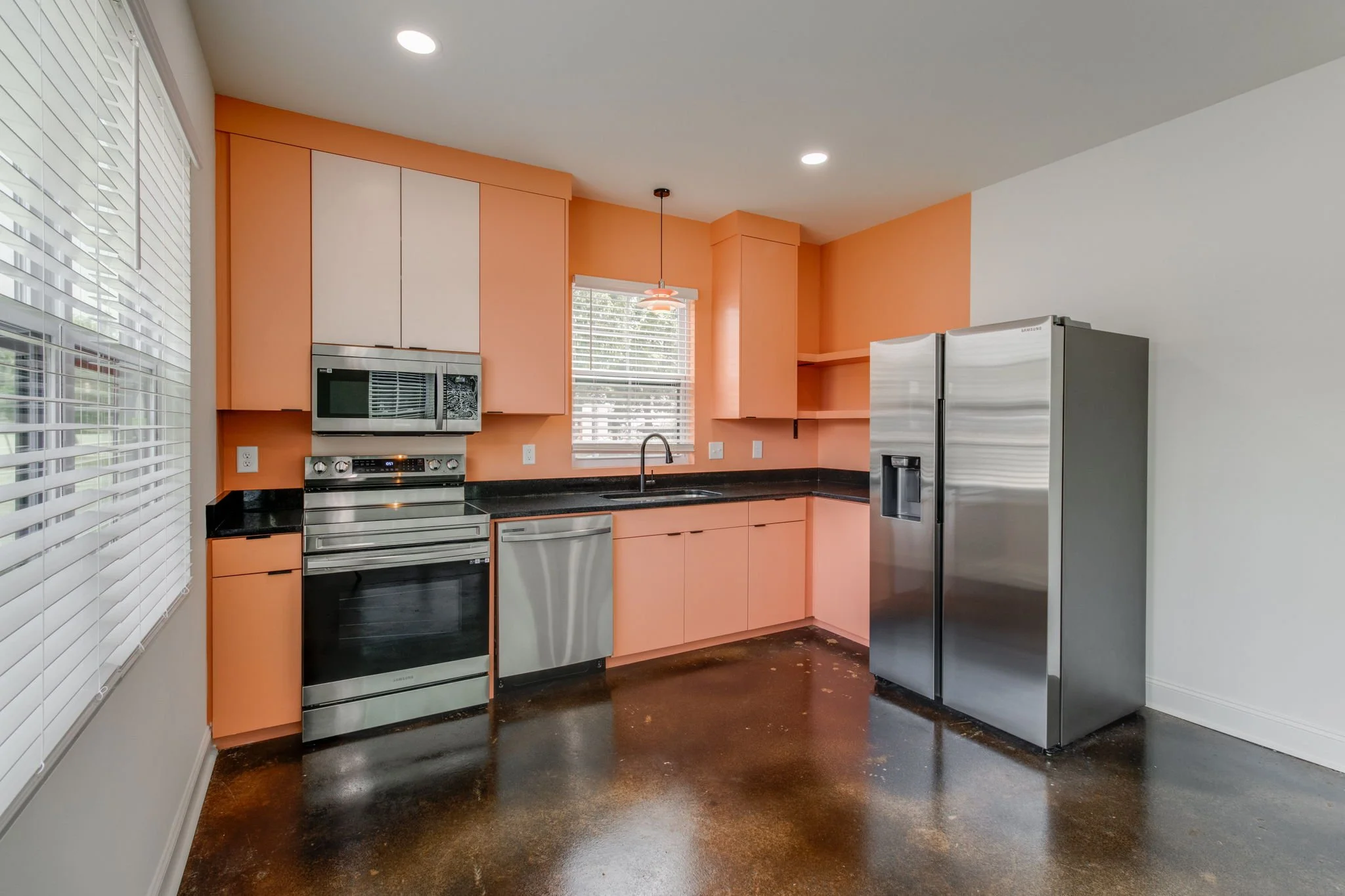 56-web-or-mls-2023 05 30 - 1410 Barnwell St-Columbia-56.jpg