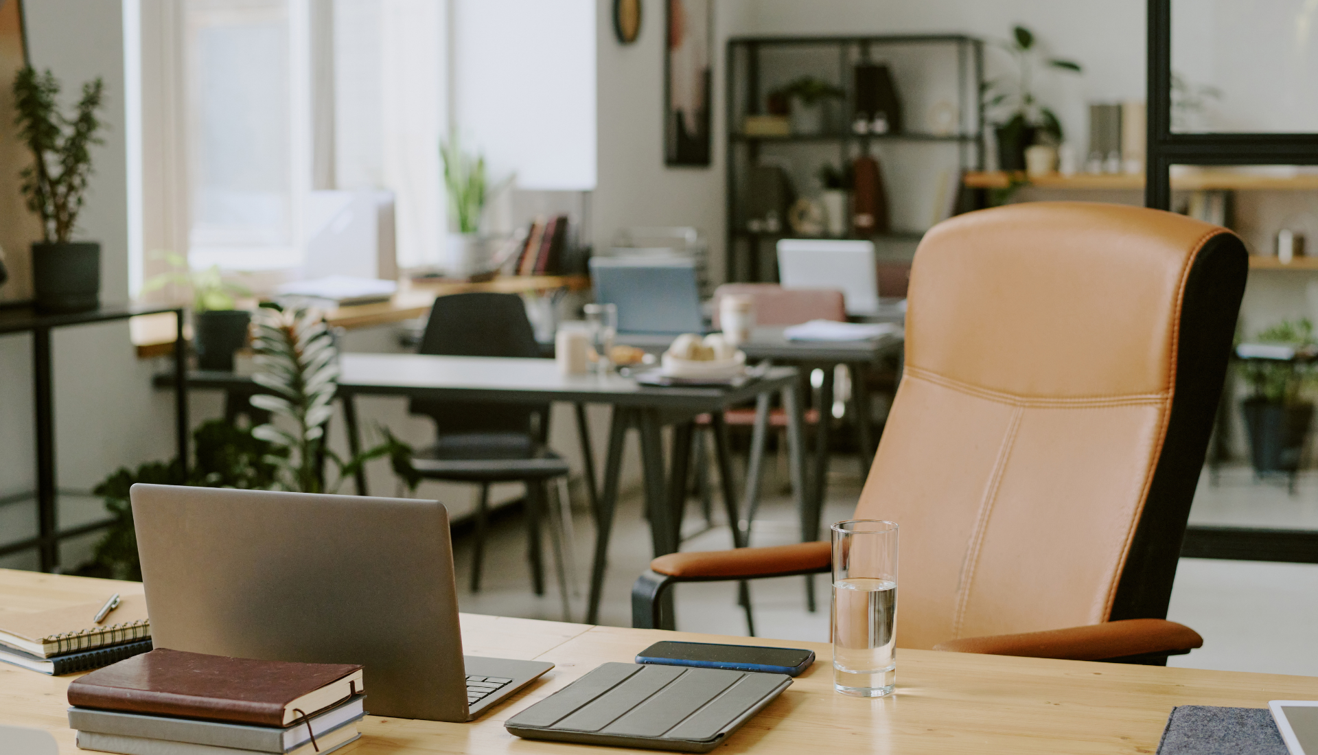 Why a Clean Workplace Improves Employee Productivity