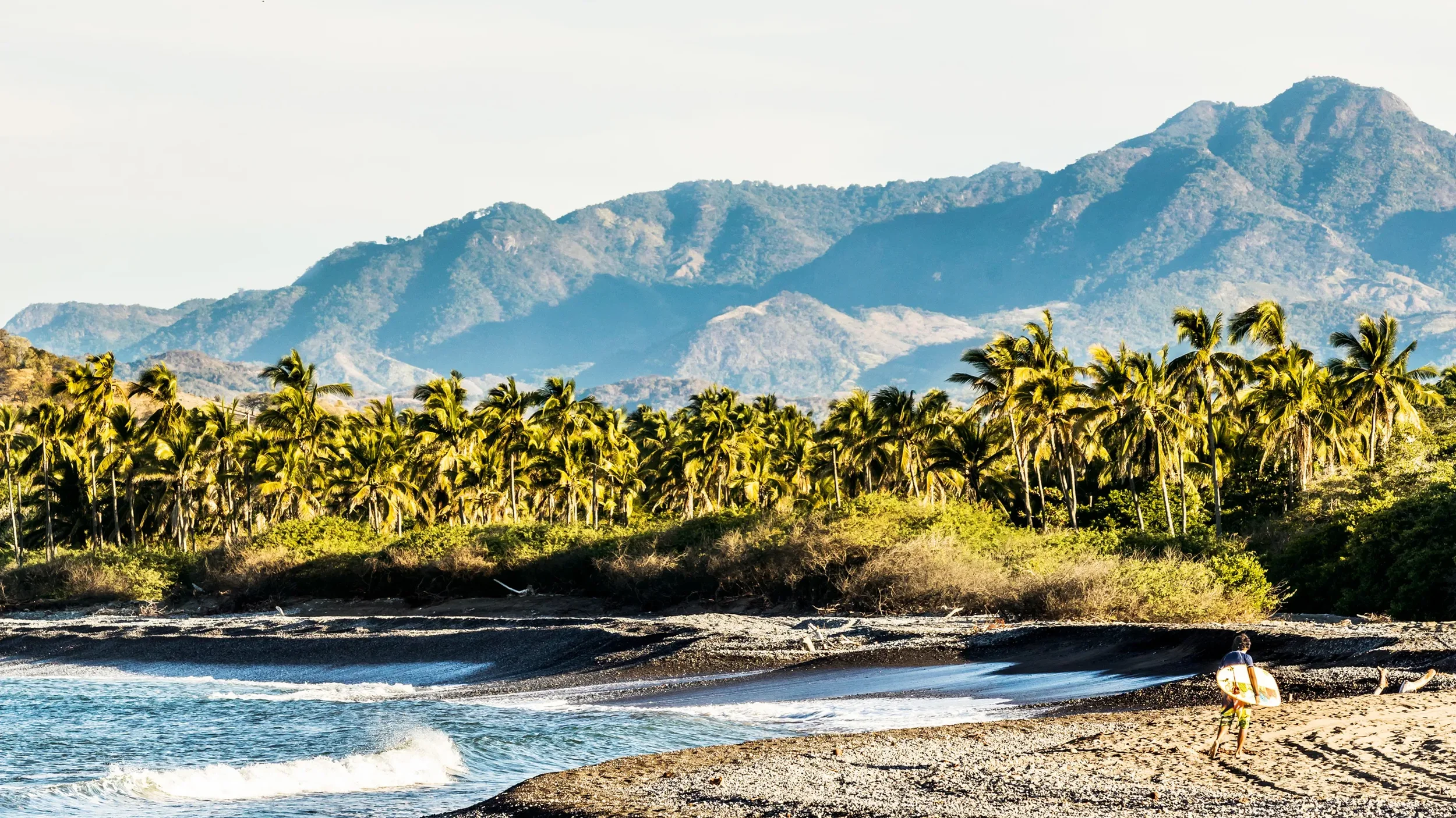 MAG19_May_TR050419_Zihuatanejo02.jpg.webp