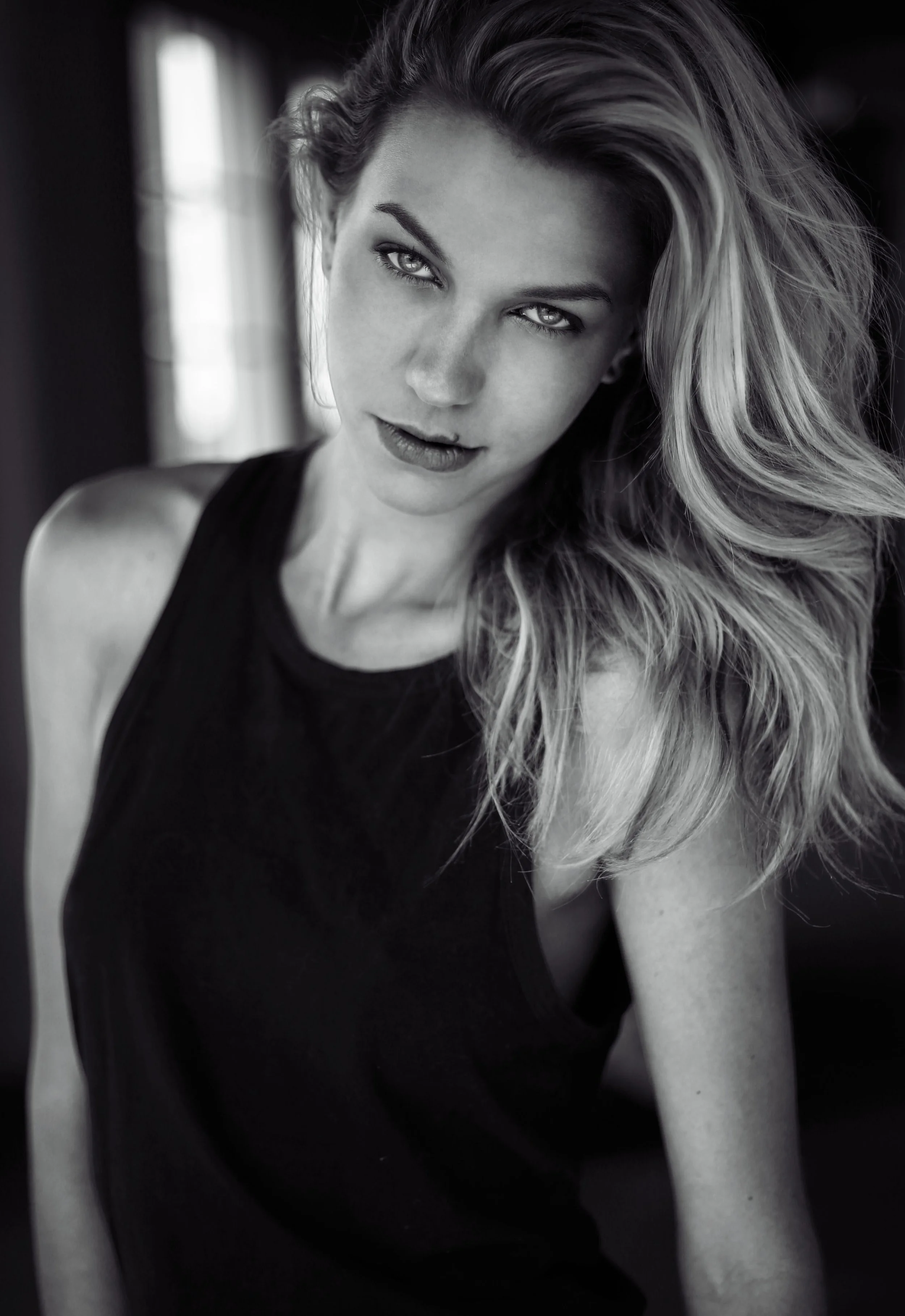 BrittanyR-55-1bw.jpg