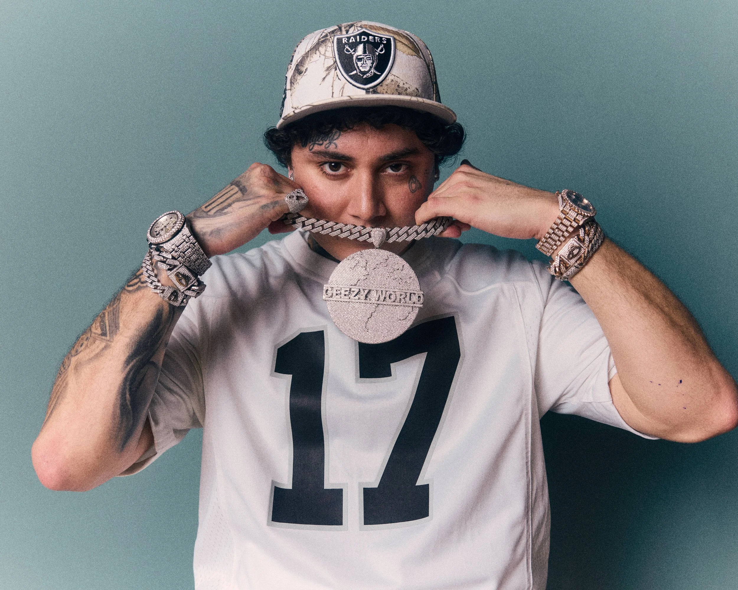 LIDS_Holiday Campaign_Stills_9.29&30.20240491.jpg