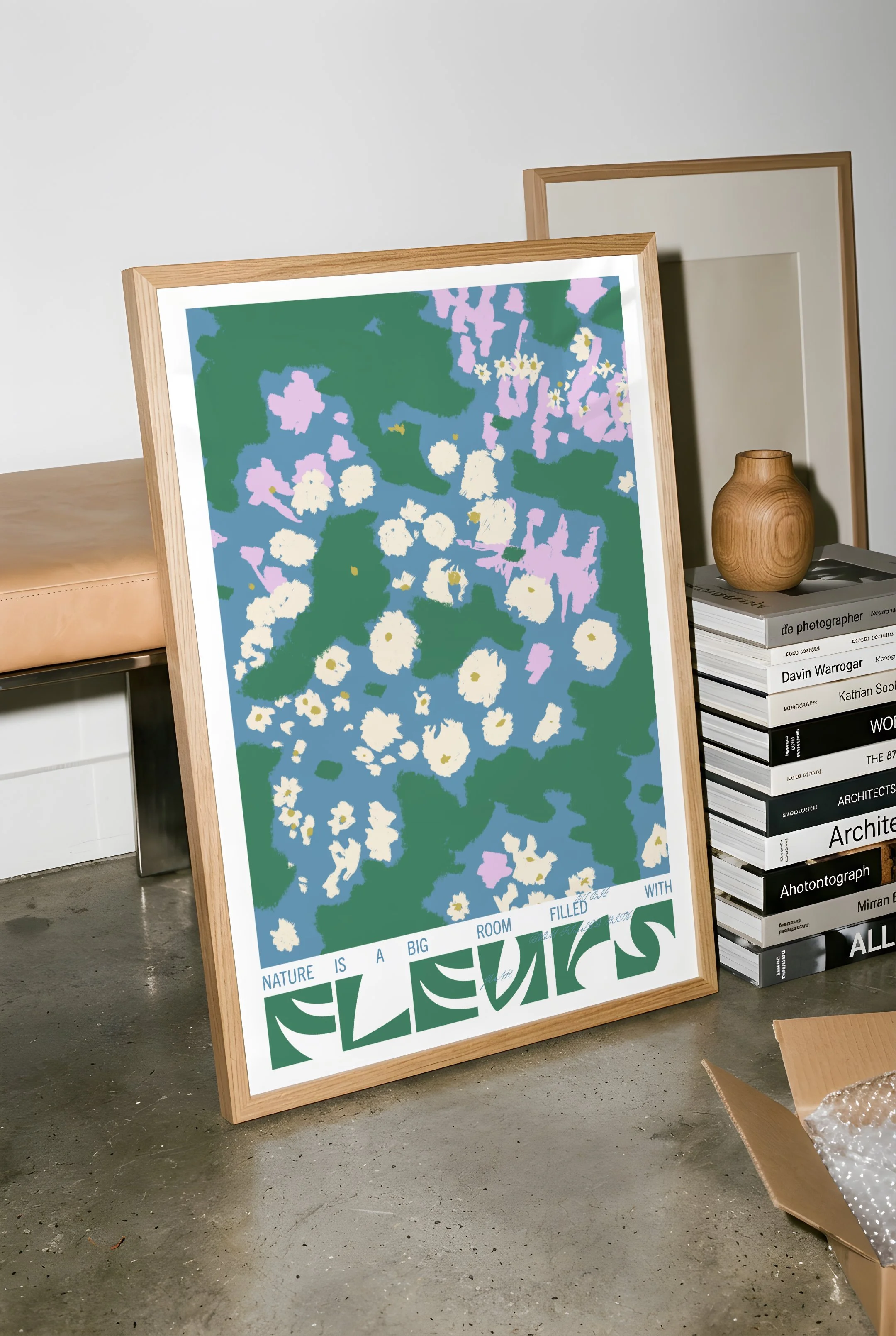 Fleurs_Mockup_Scandinavian_Flash_leaning_wall.jpg