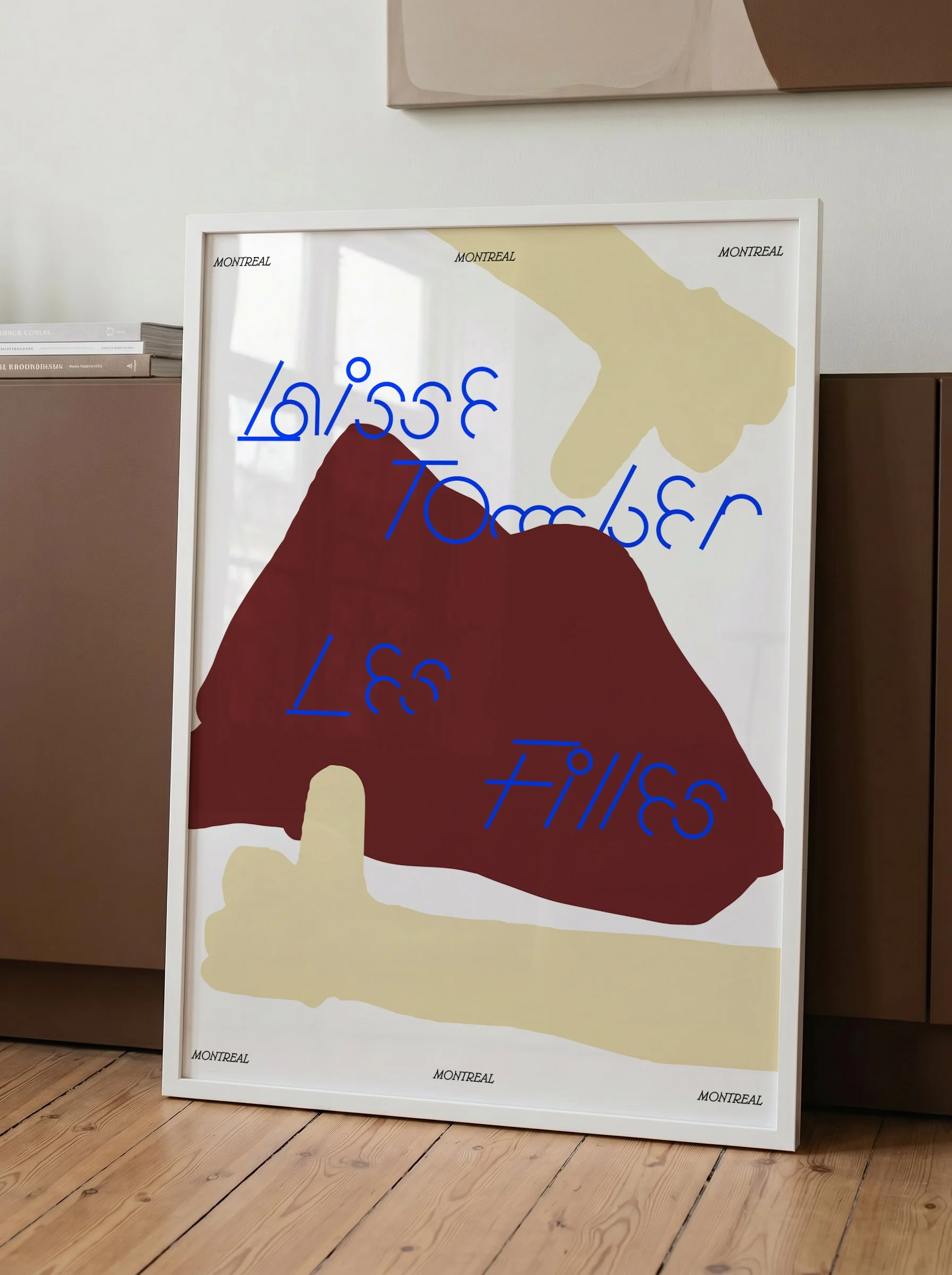 Mockup_laisse-tomber-les-filles_floor.jpg