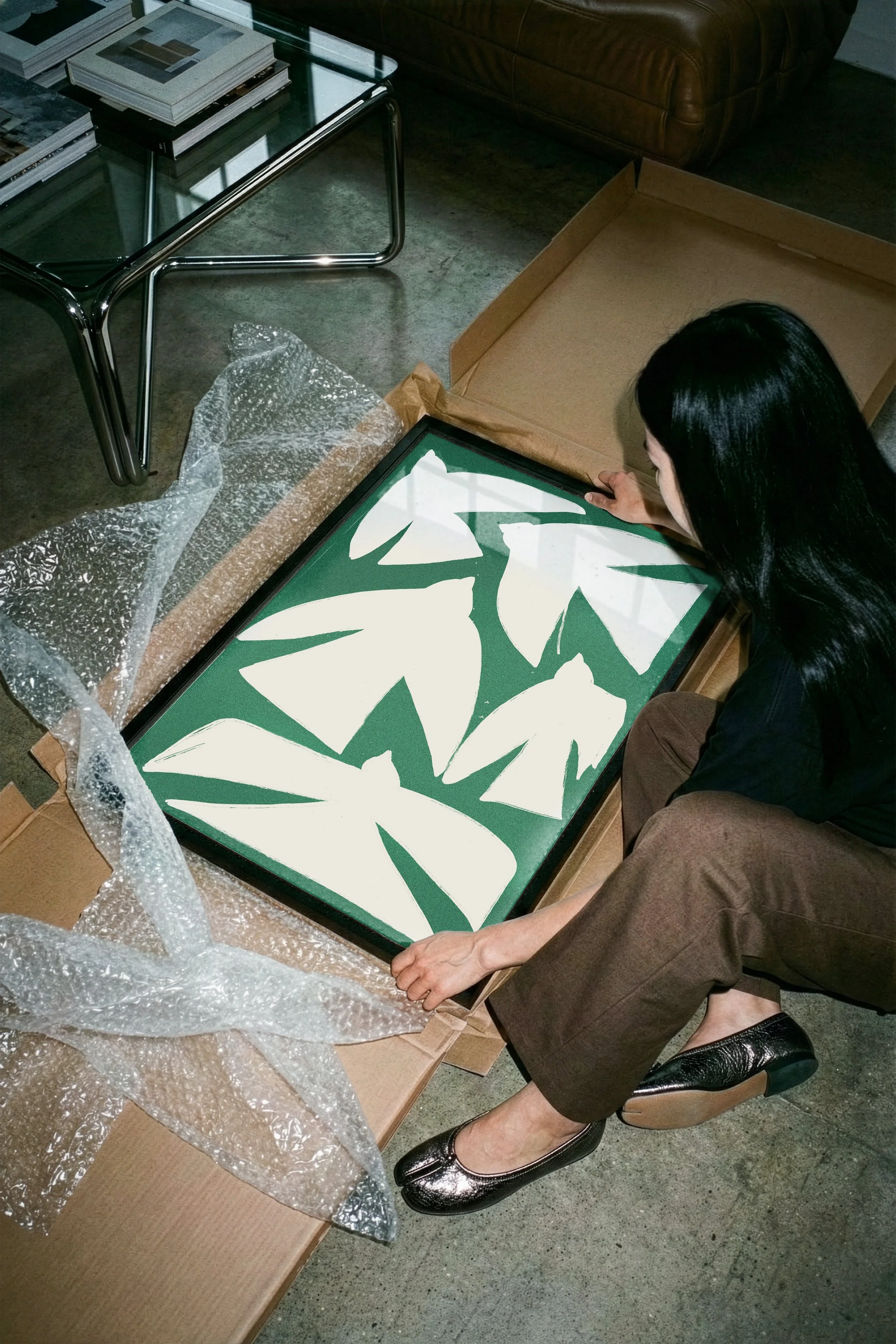 Mockup_unboxing_birds_moshpit.jpg