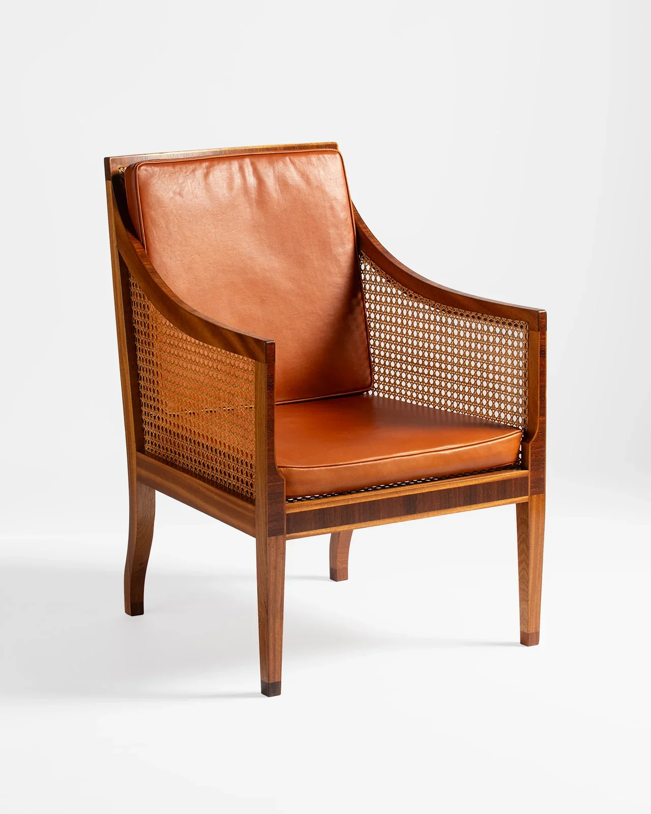 Kaare-Klint-Bergere-Chair-Mahogany-Rosewood-Leather-1600.webp