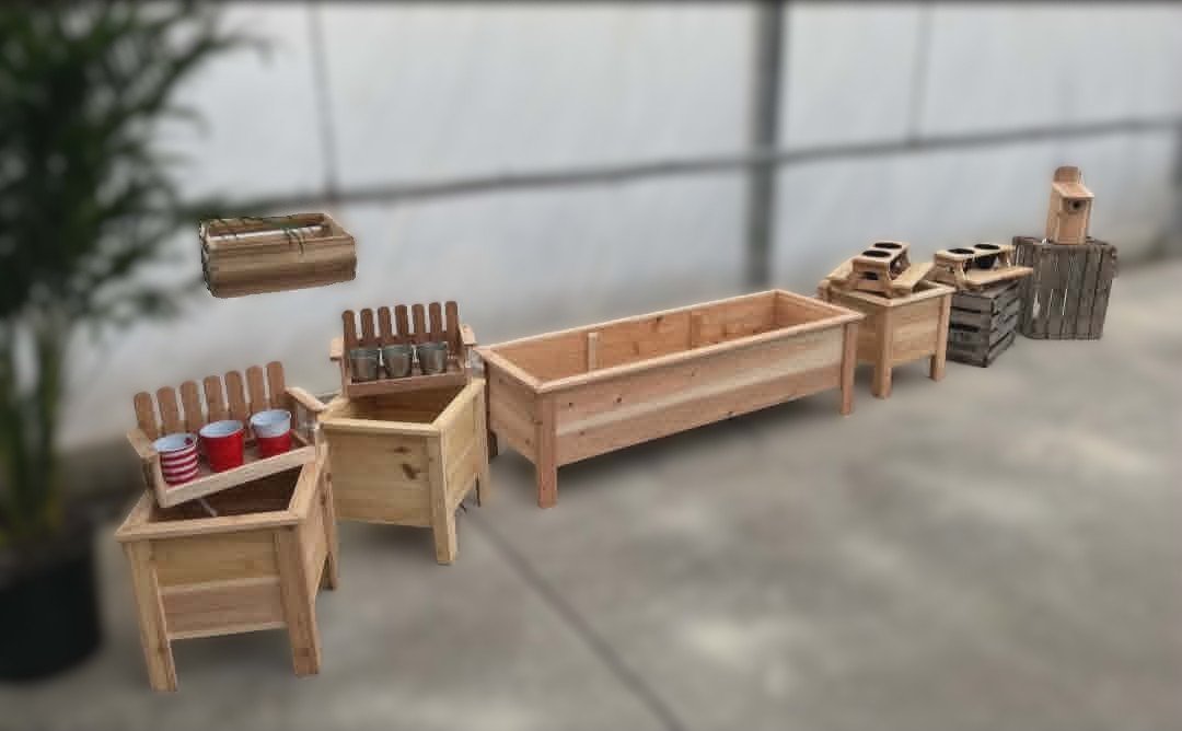 Planter 17.jpg