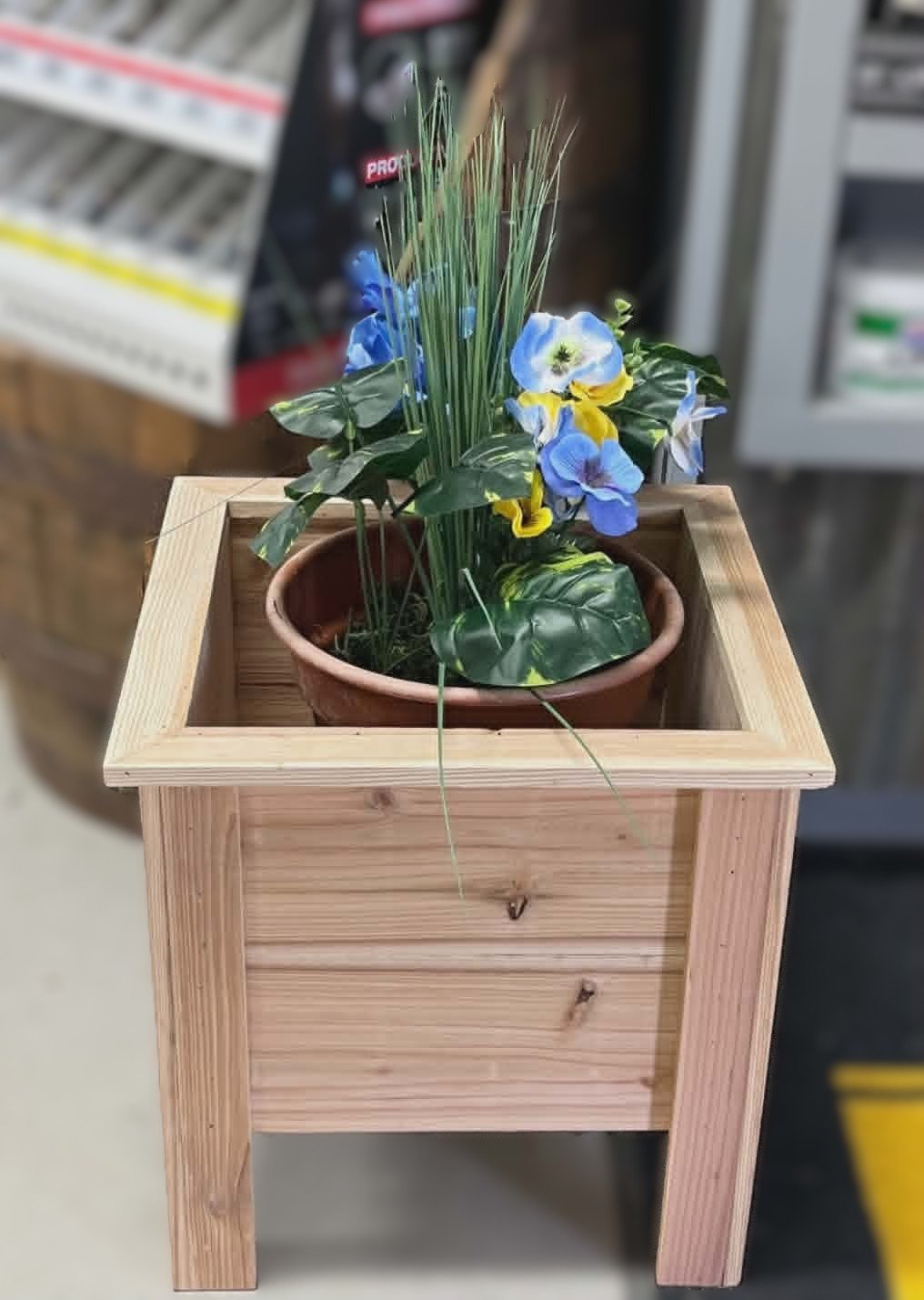 Planter 5.jpg