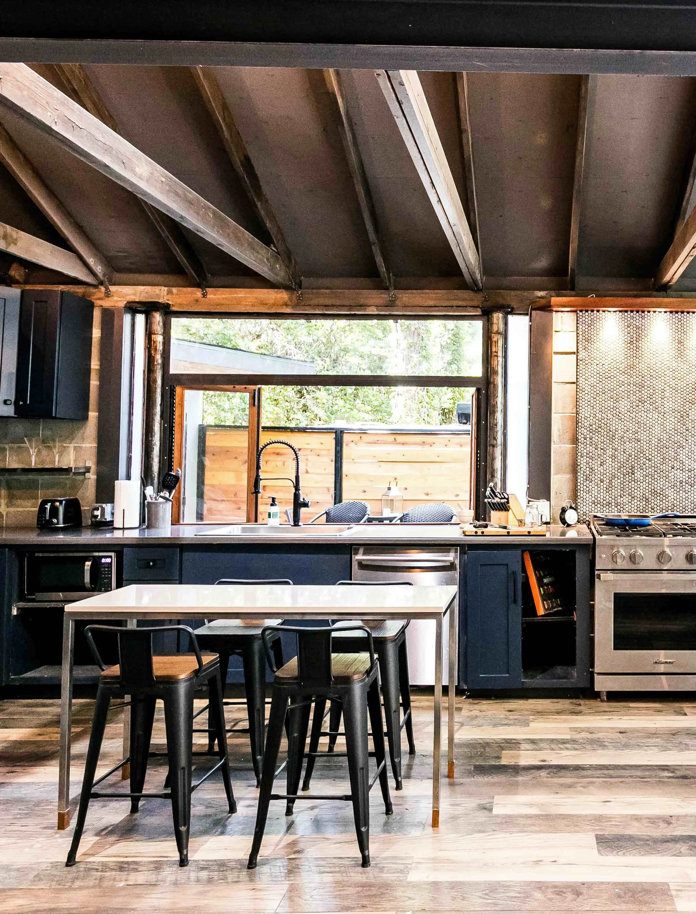 nestkitchen1.jpg
