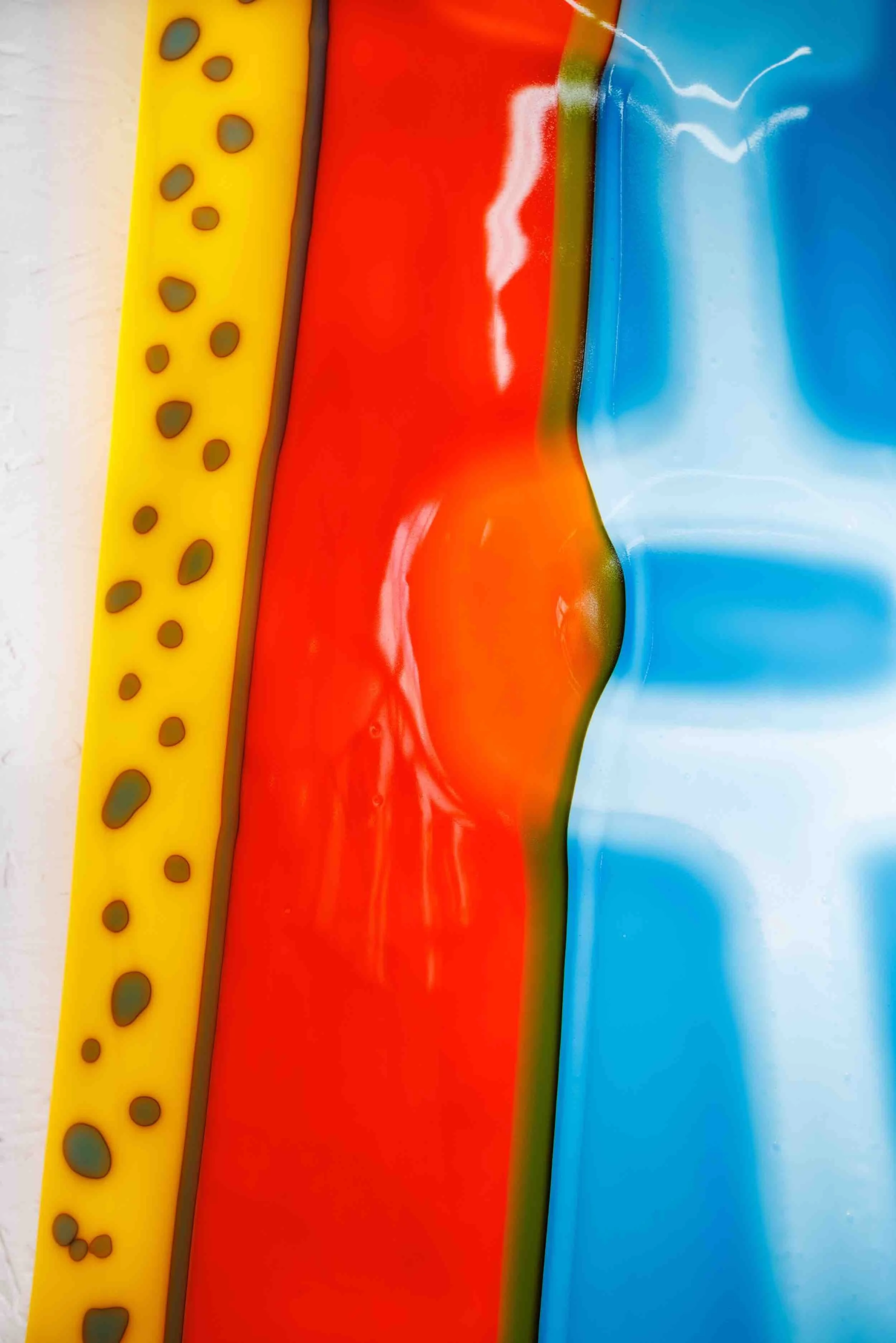 atomic-sconce-glass-light-detail.jpg