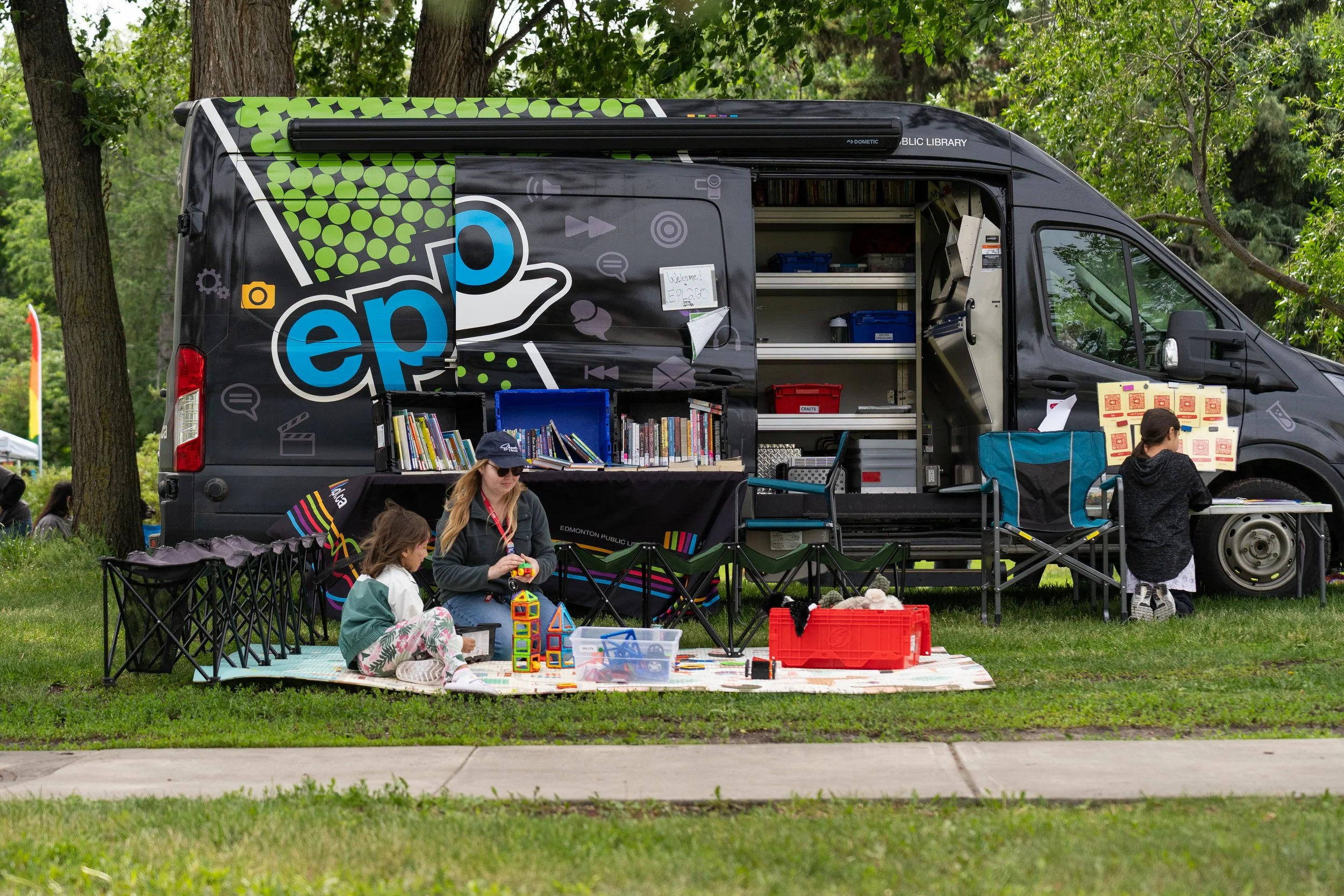 EPL 2go van