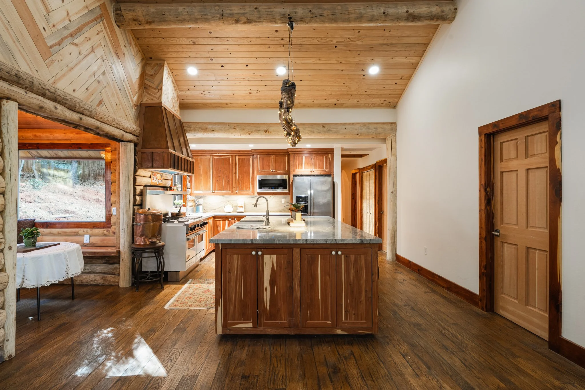 A7R09558-HDR-Web.jpg